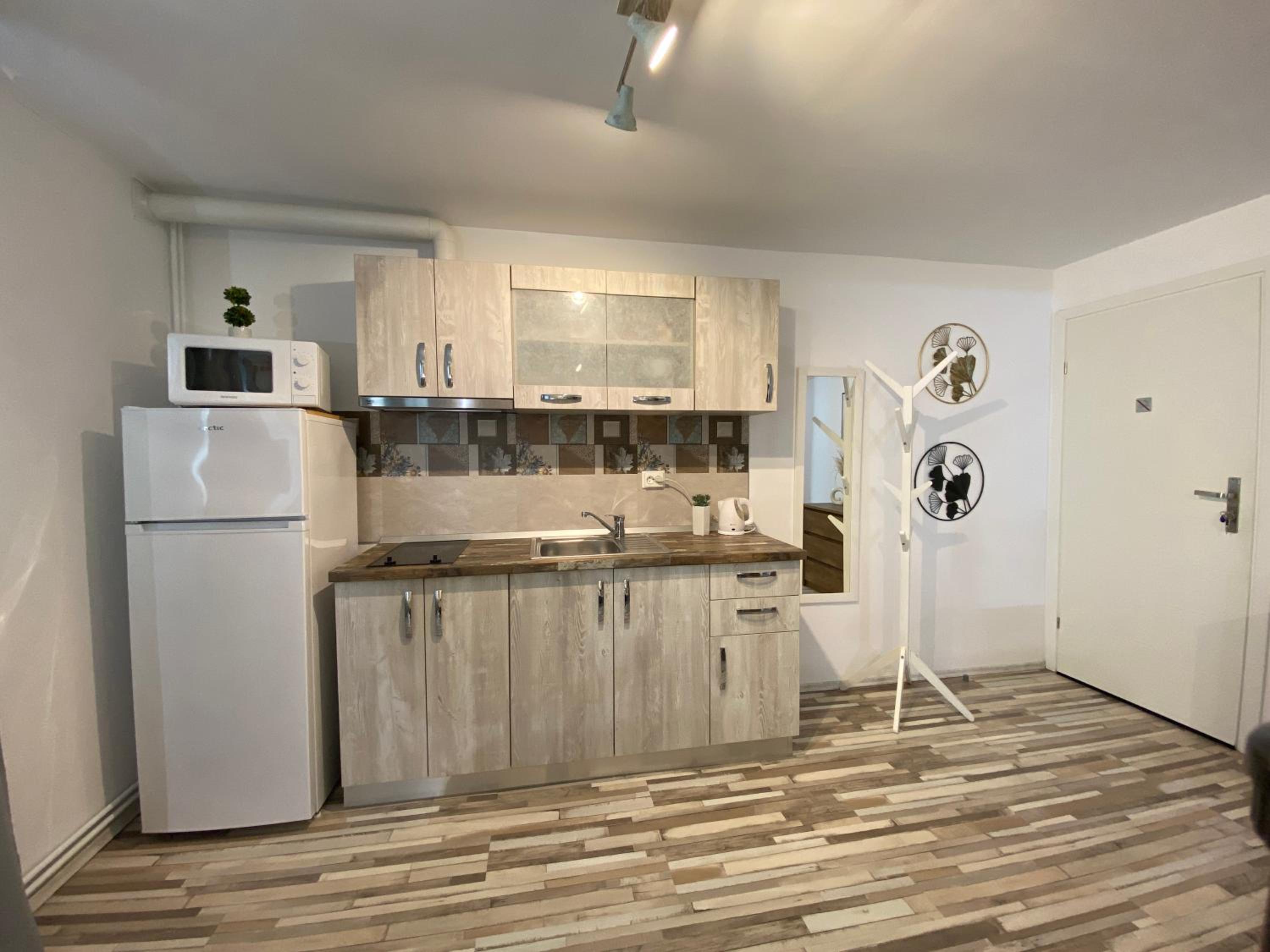 Apartment - Photo 5