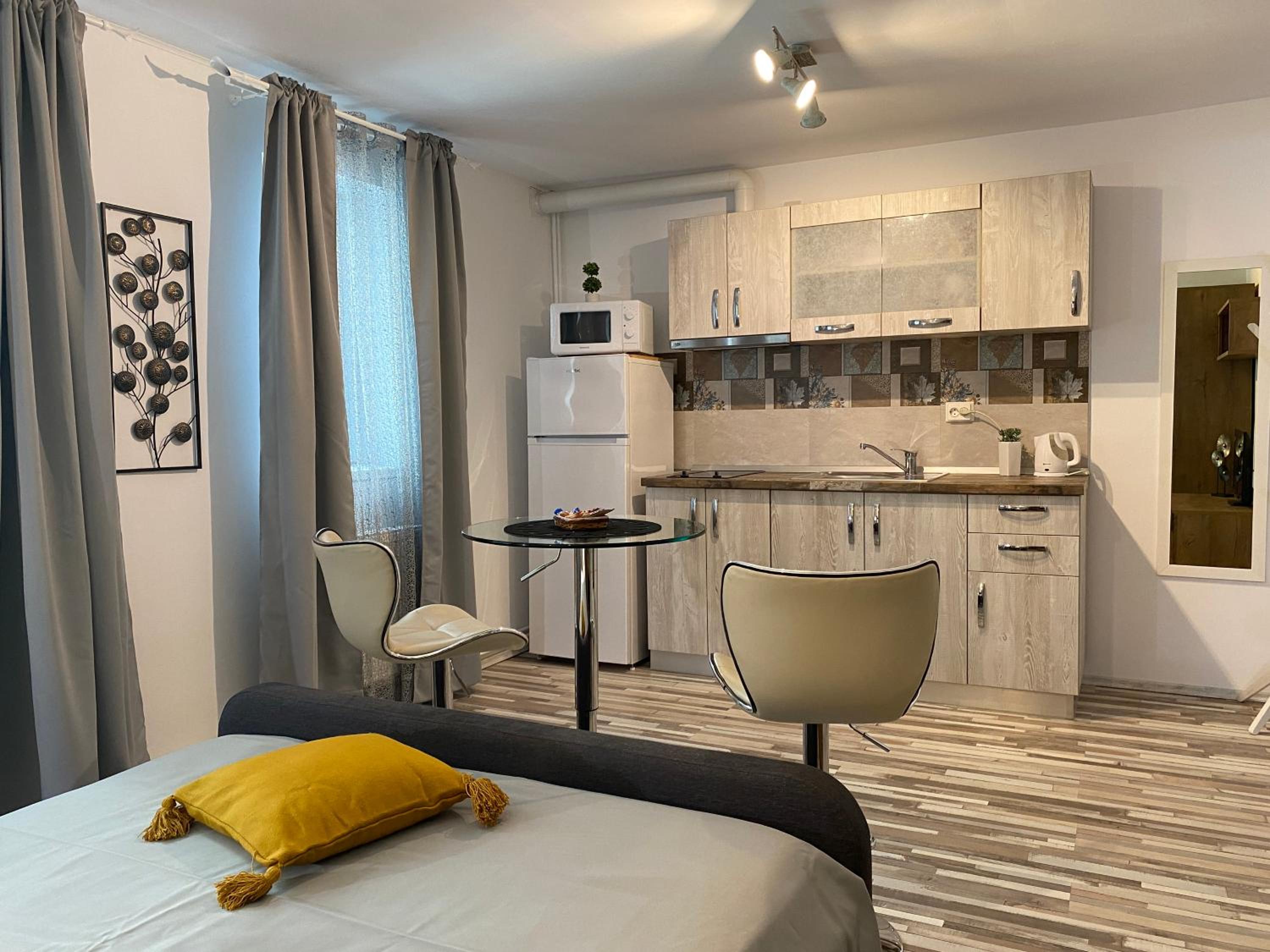 Apartment - Photo 22