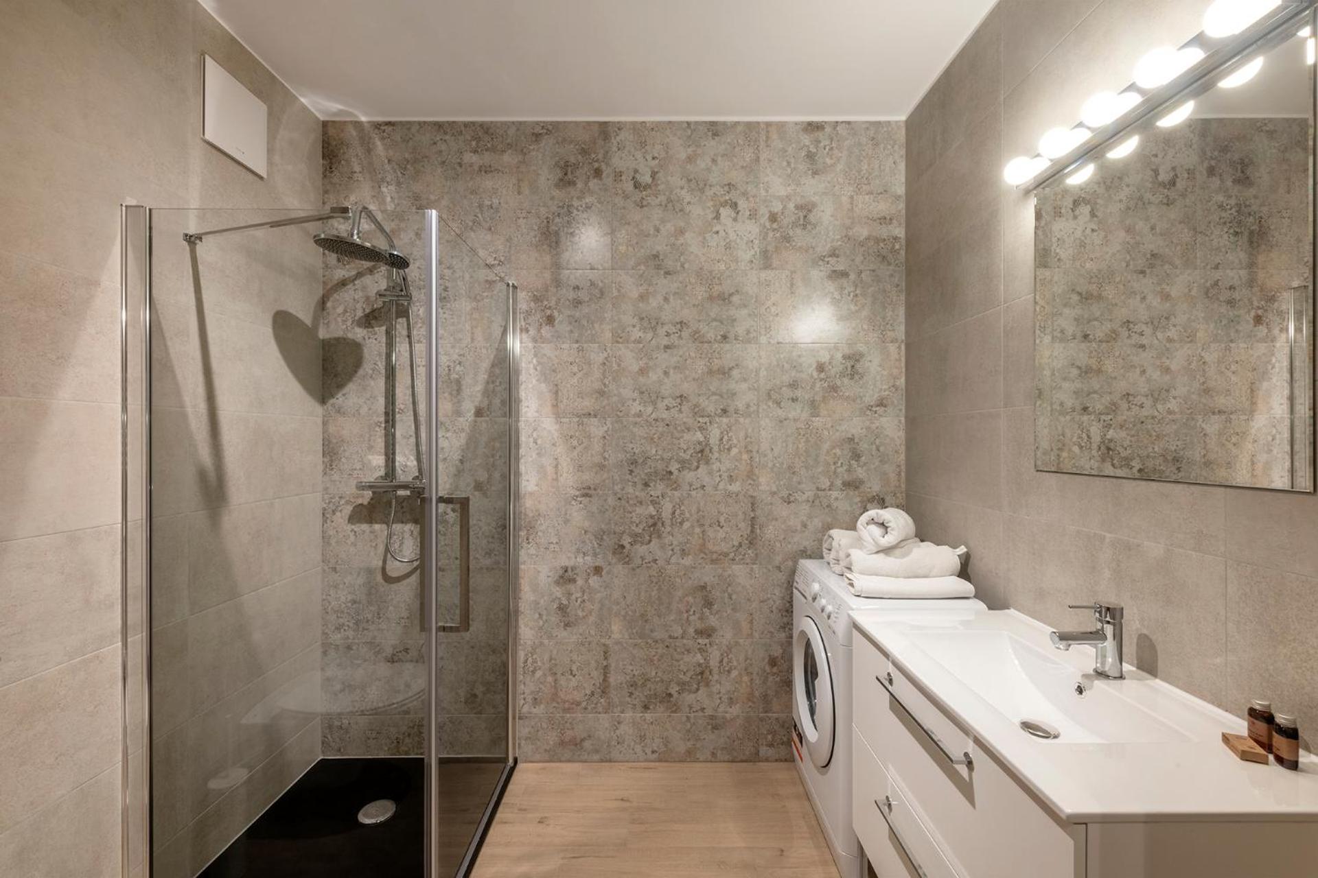 Apartment - Photo 5