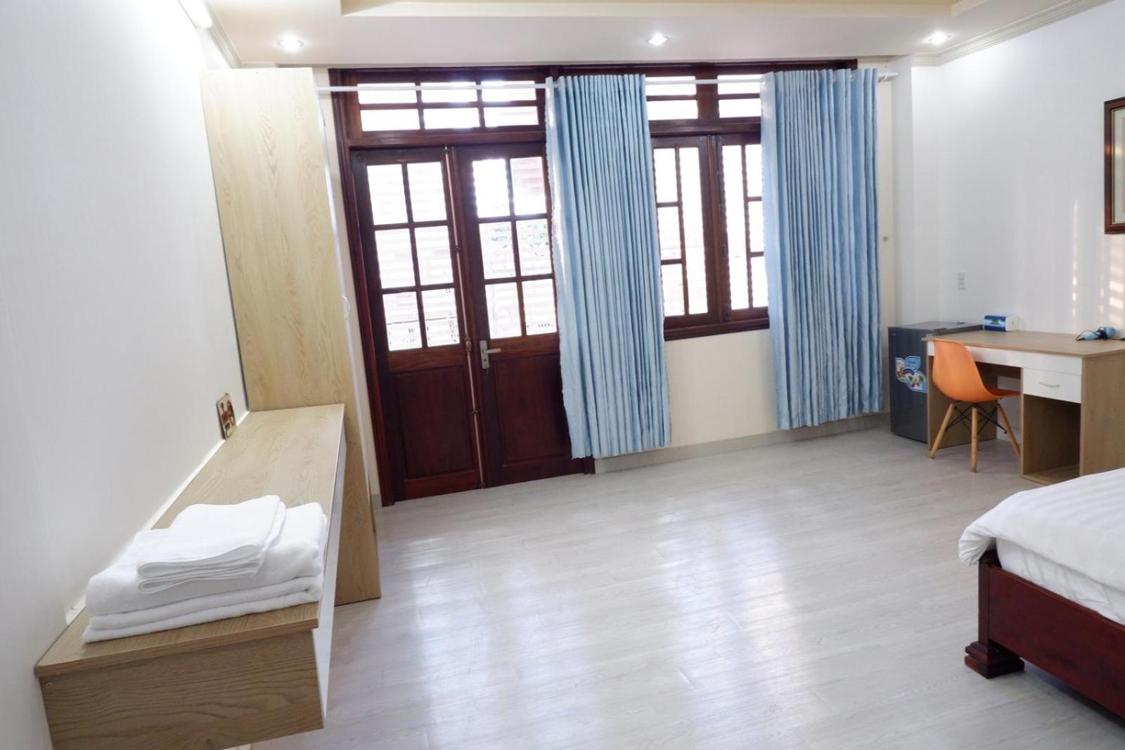 Double Room With Private External Bathroom photo 3
