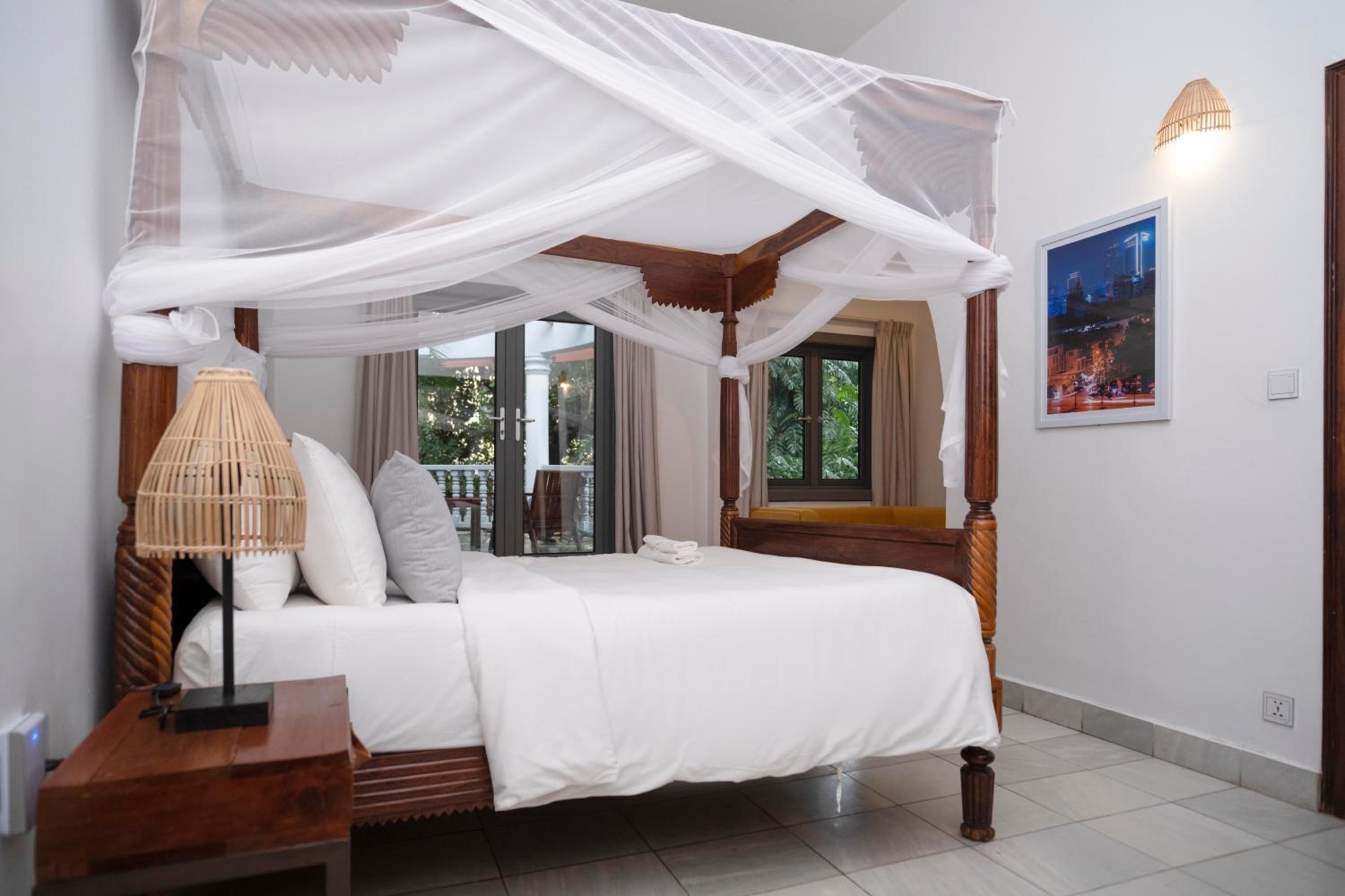 Jungle Suite - Photo 1