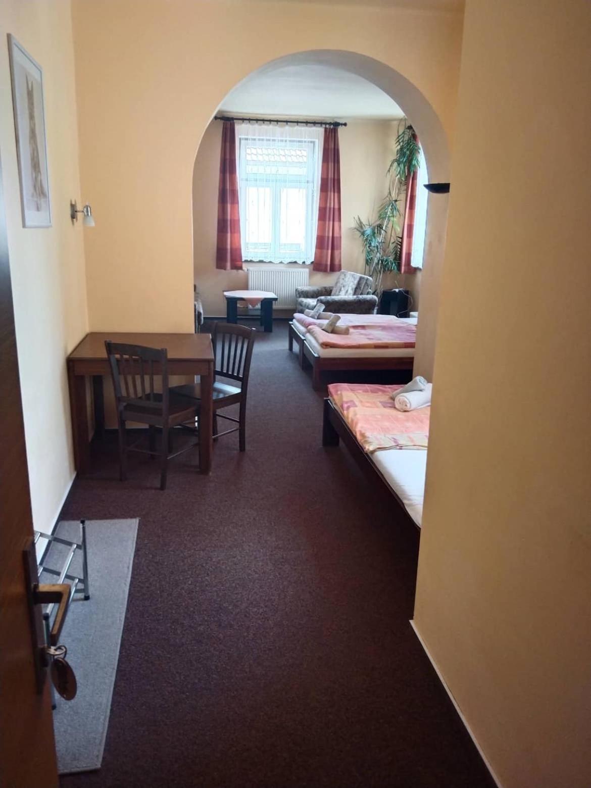Double Room - Photo 3