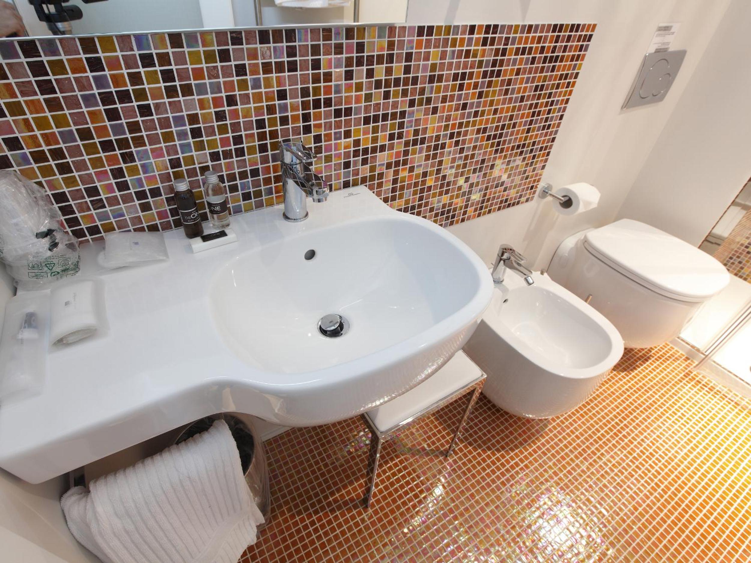 Superior Double Room - Photo 14