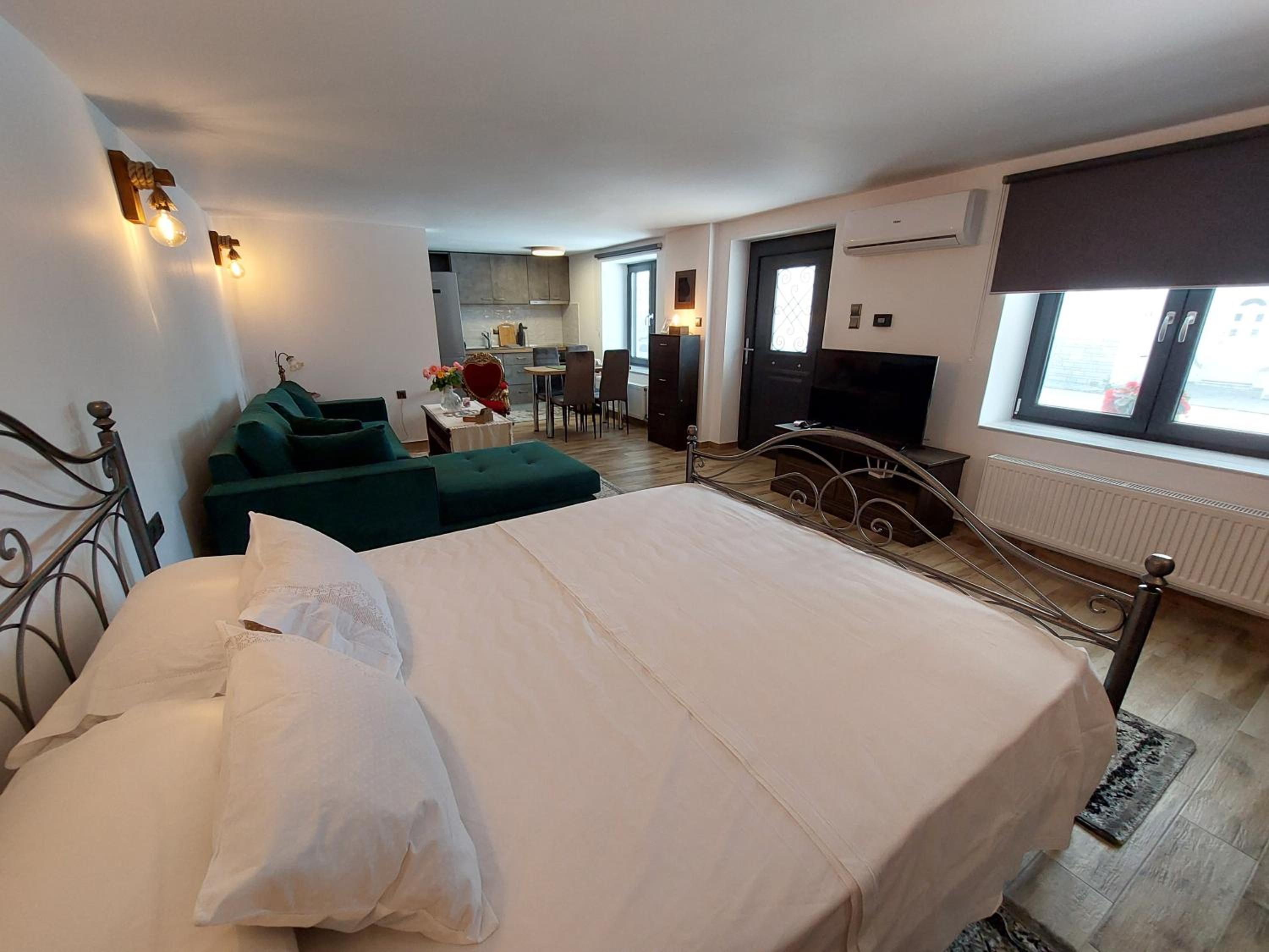 One-Bedroom House