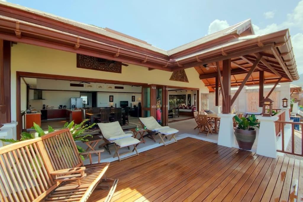 Three-Bedroom Villa - Photo 1