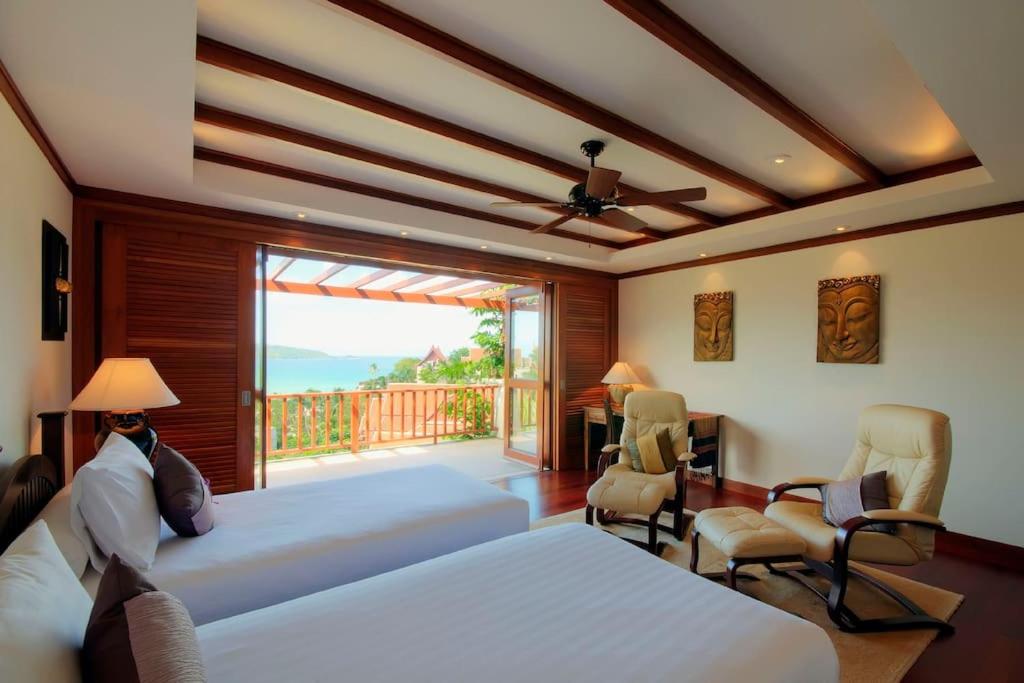 Three-Bedroom Villa - Photo 3