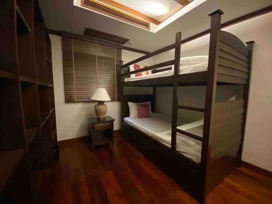 Three-Bedroom Villa - Photo 10