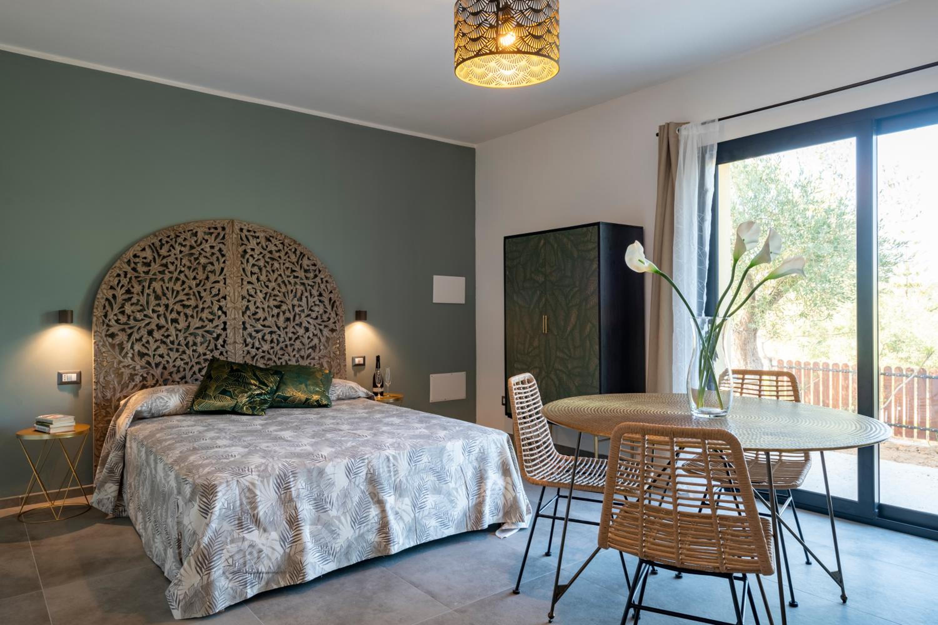 Superior Triple Room photo 2