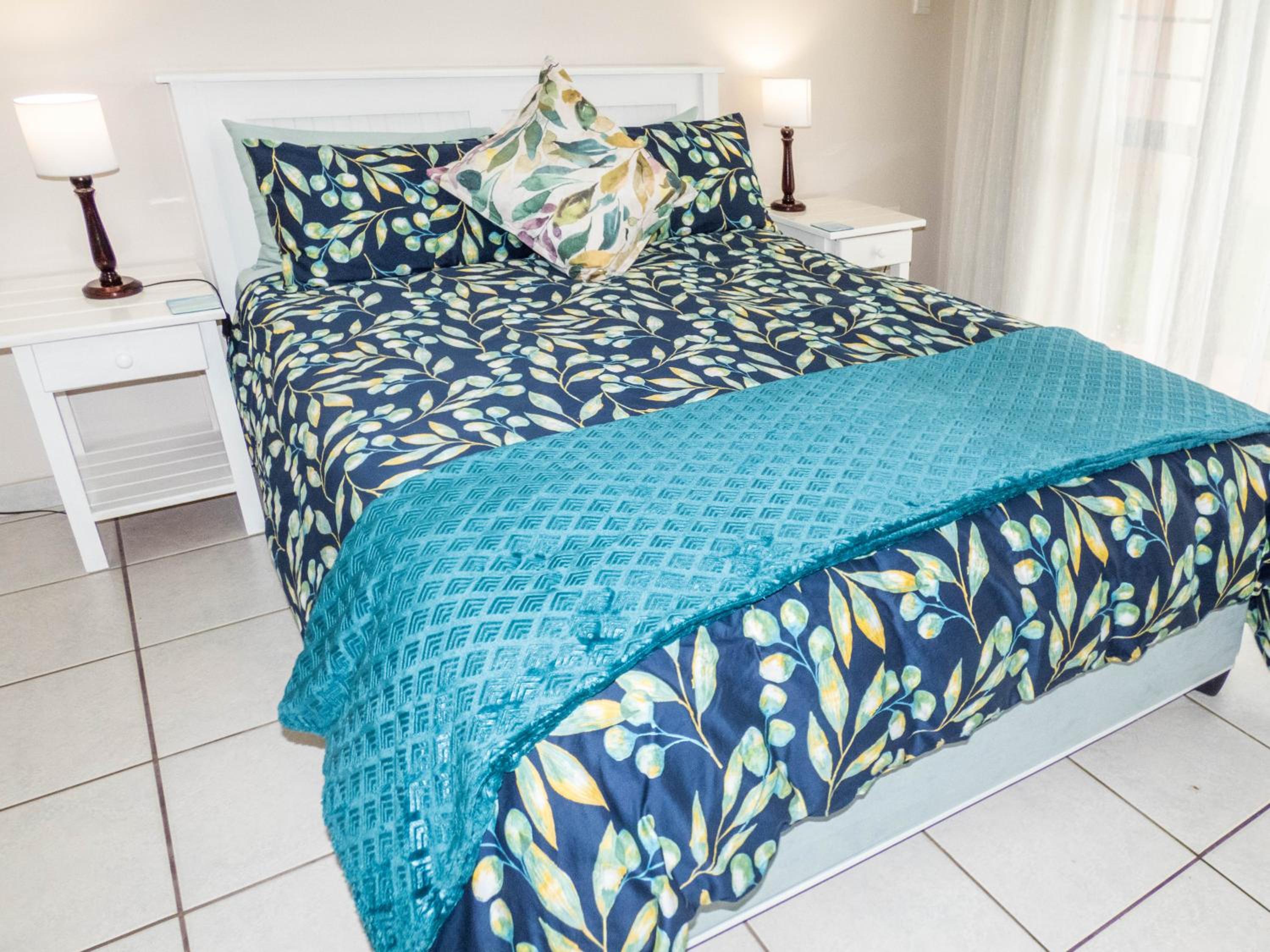 Double Room with Patio photo 2