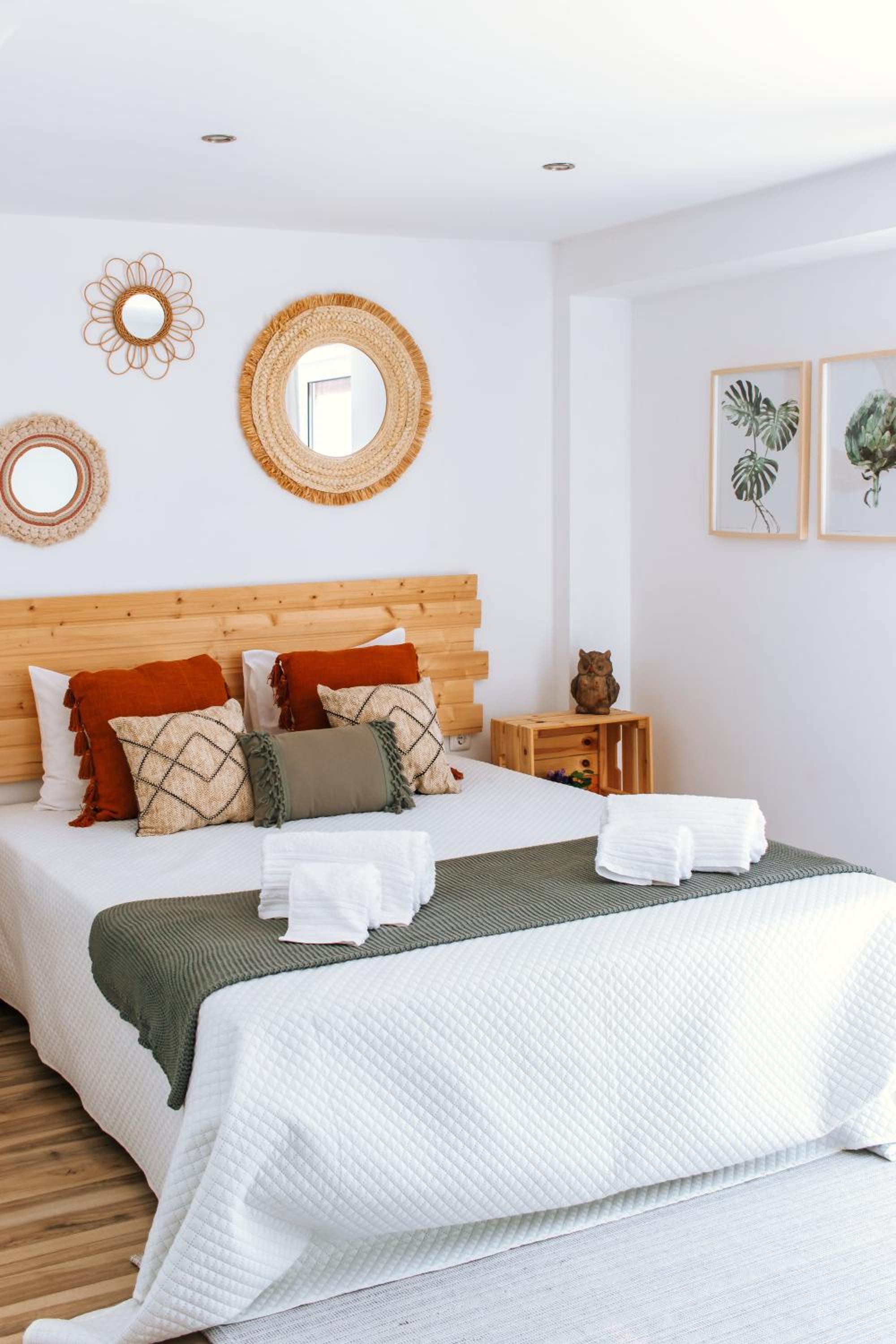 Four-Bedroom House - Photo 1