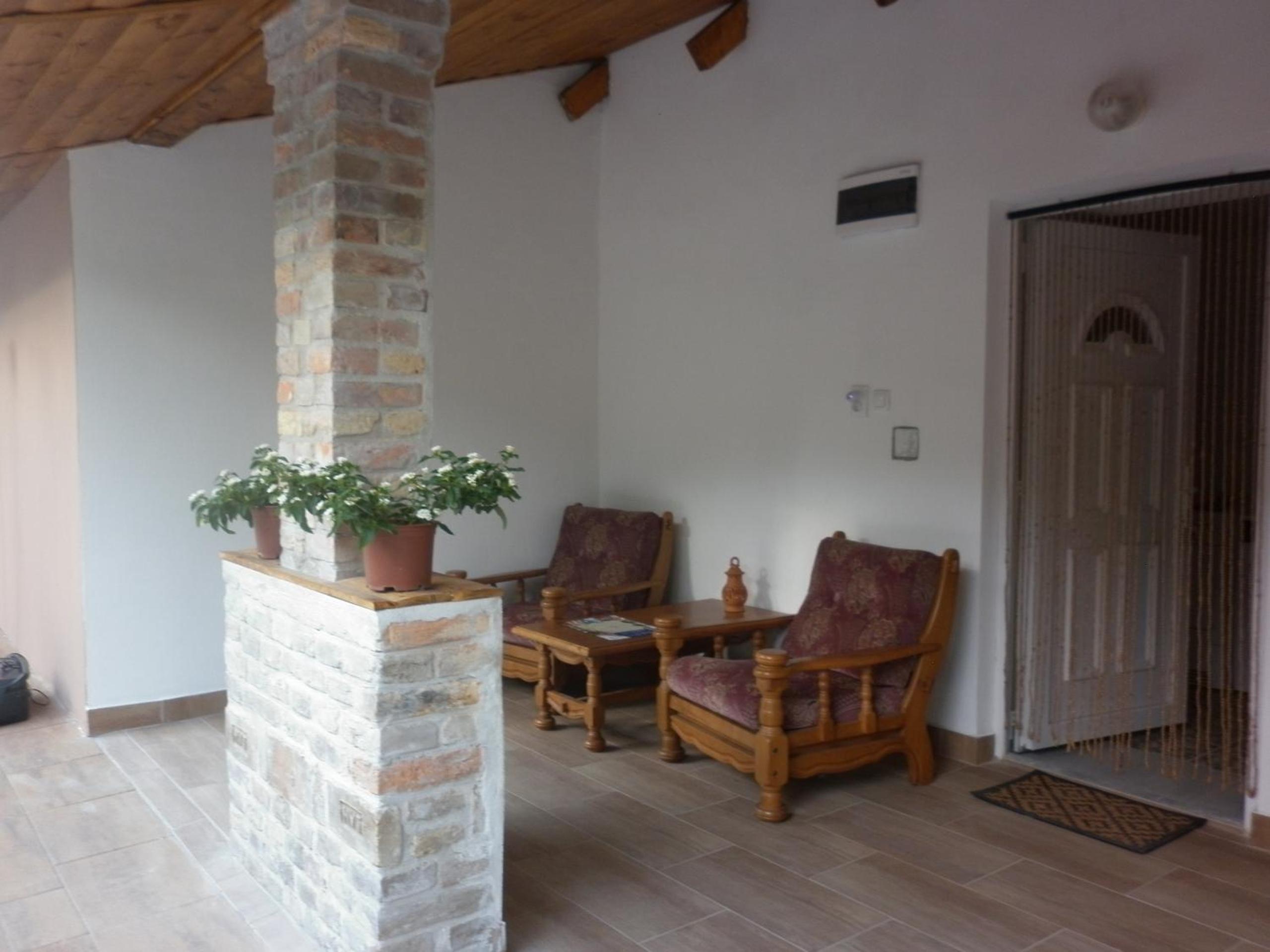 Queen Room with Garden View photo 3