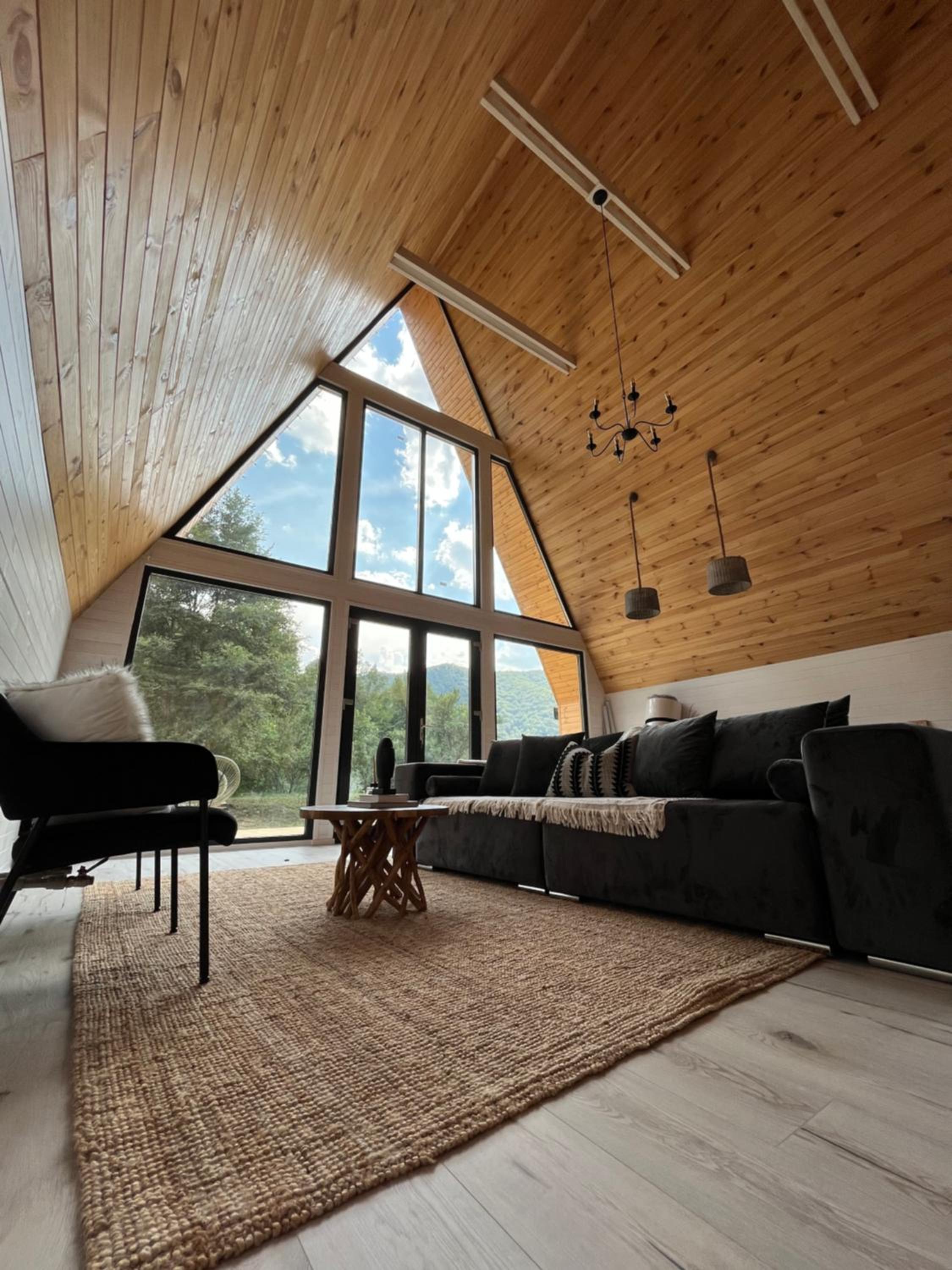 Chalet photo 1