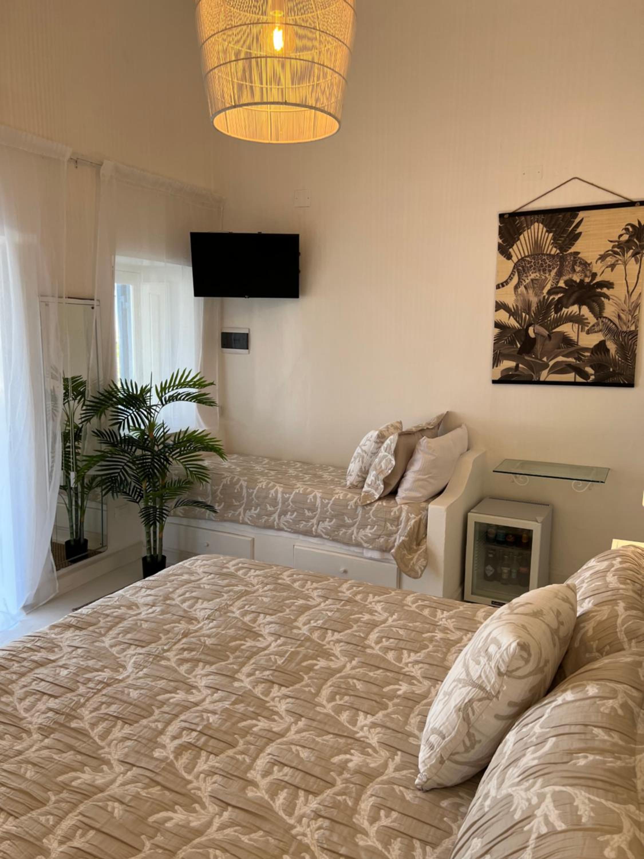 Superior Triple Room photo 2