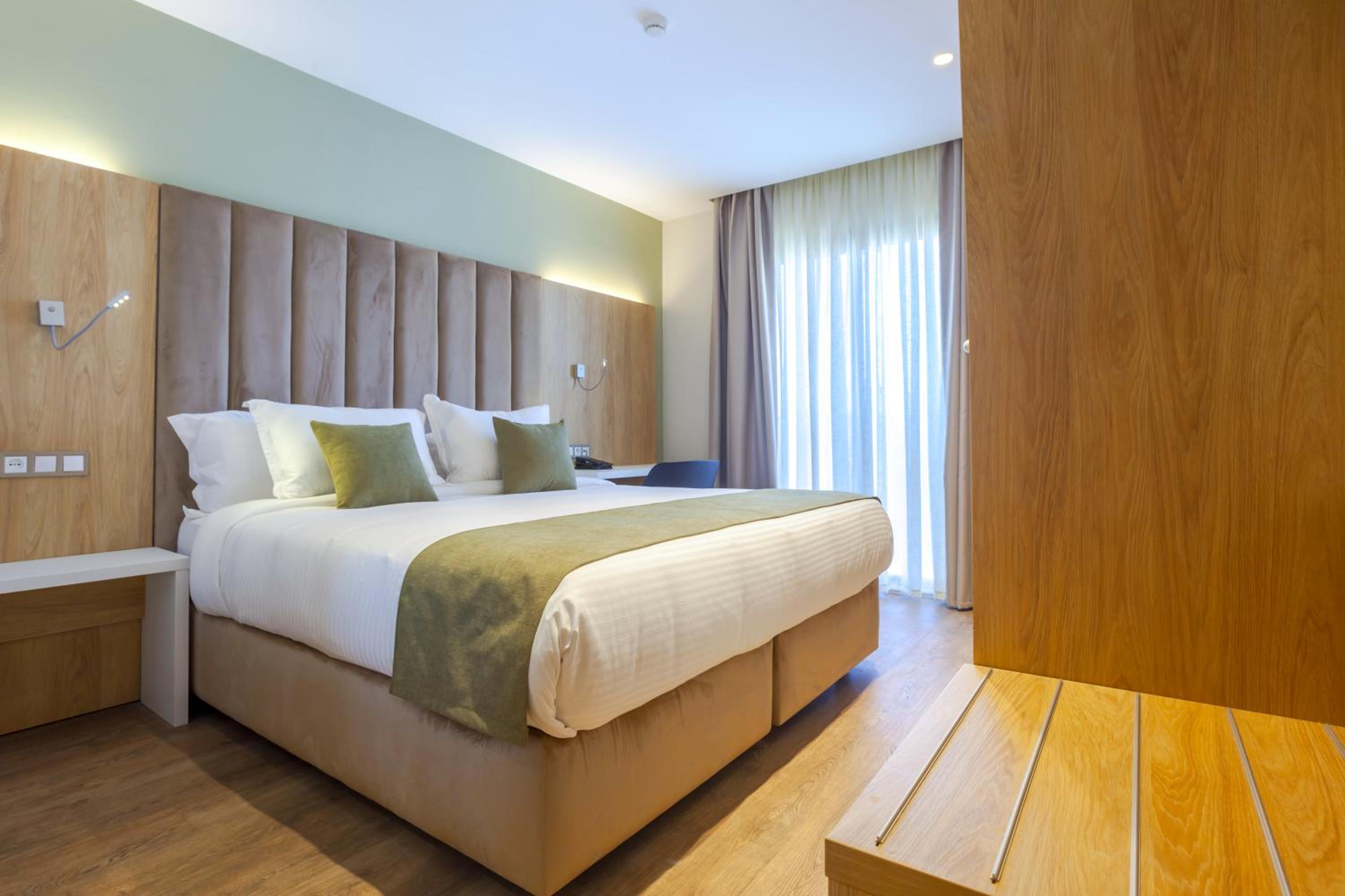 Suite with Balcony