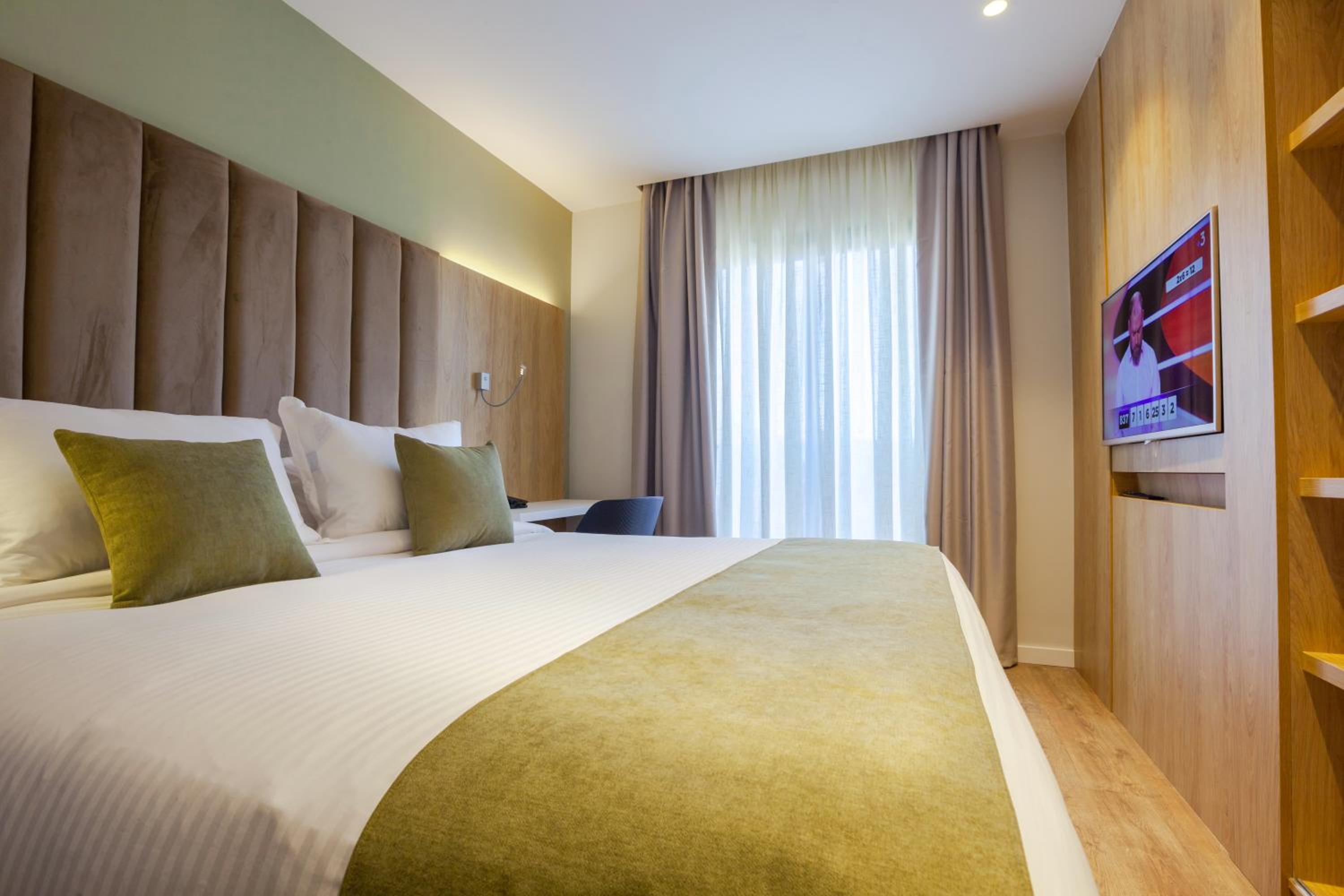 Double Room with Balcony
