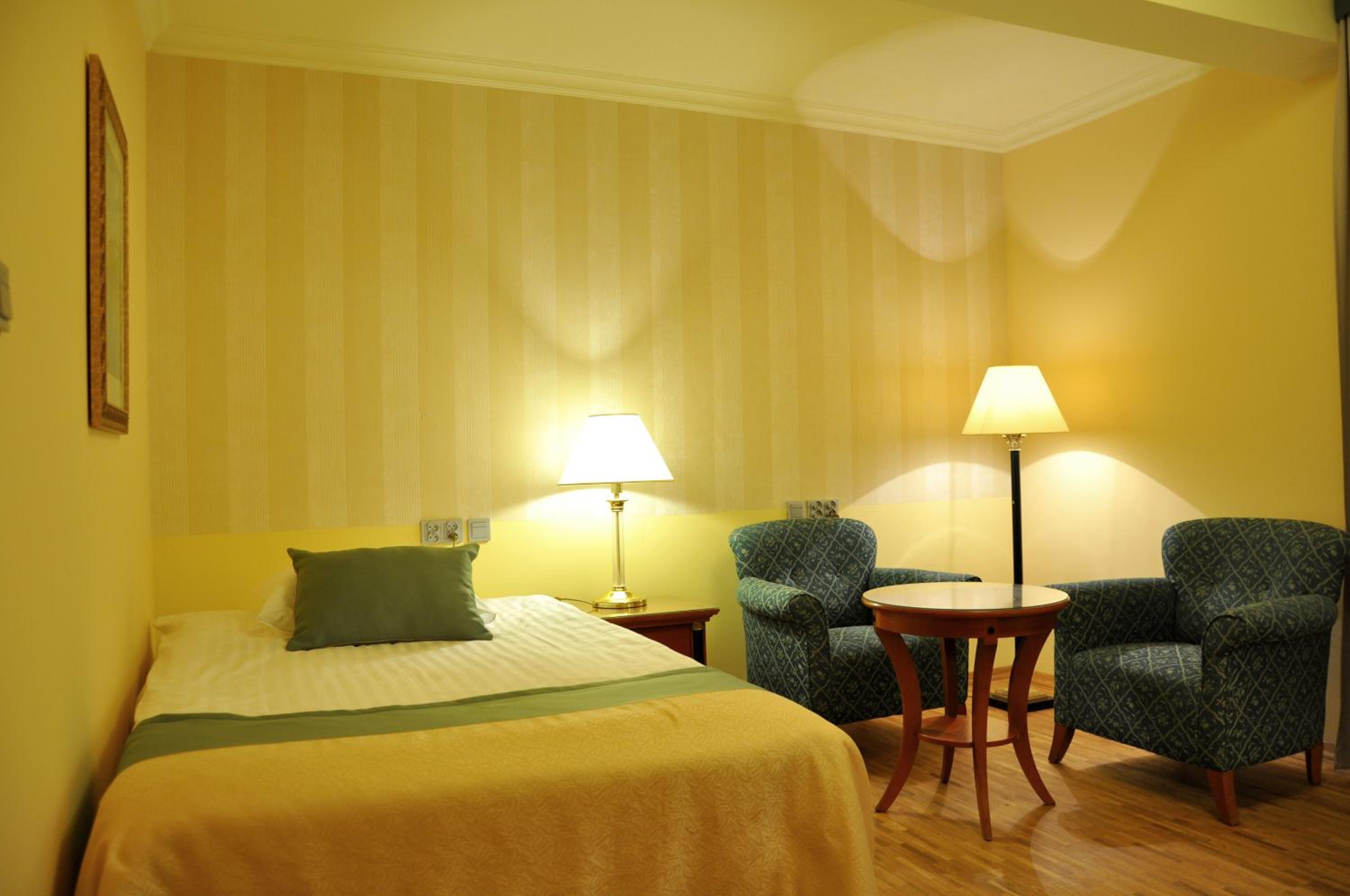 Deluxe Single Room