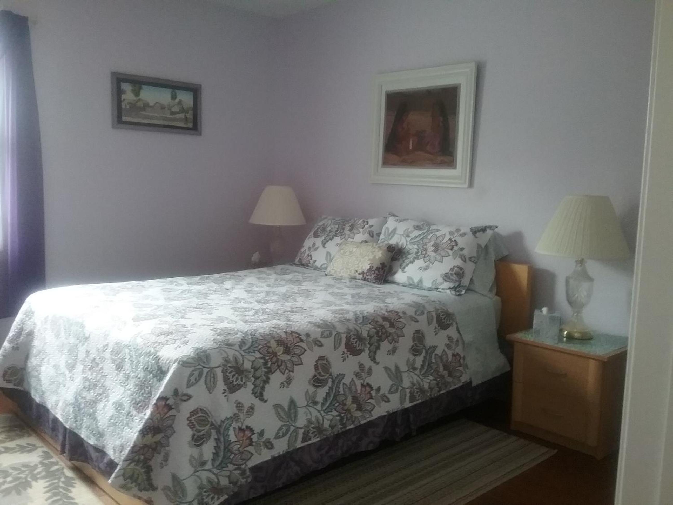 Queen Suite photo 2