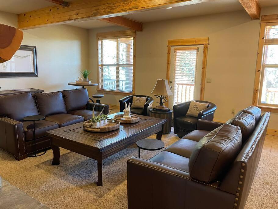 Four-Bedroom House photo 1