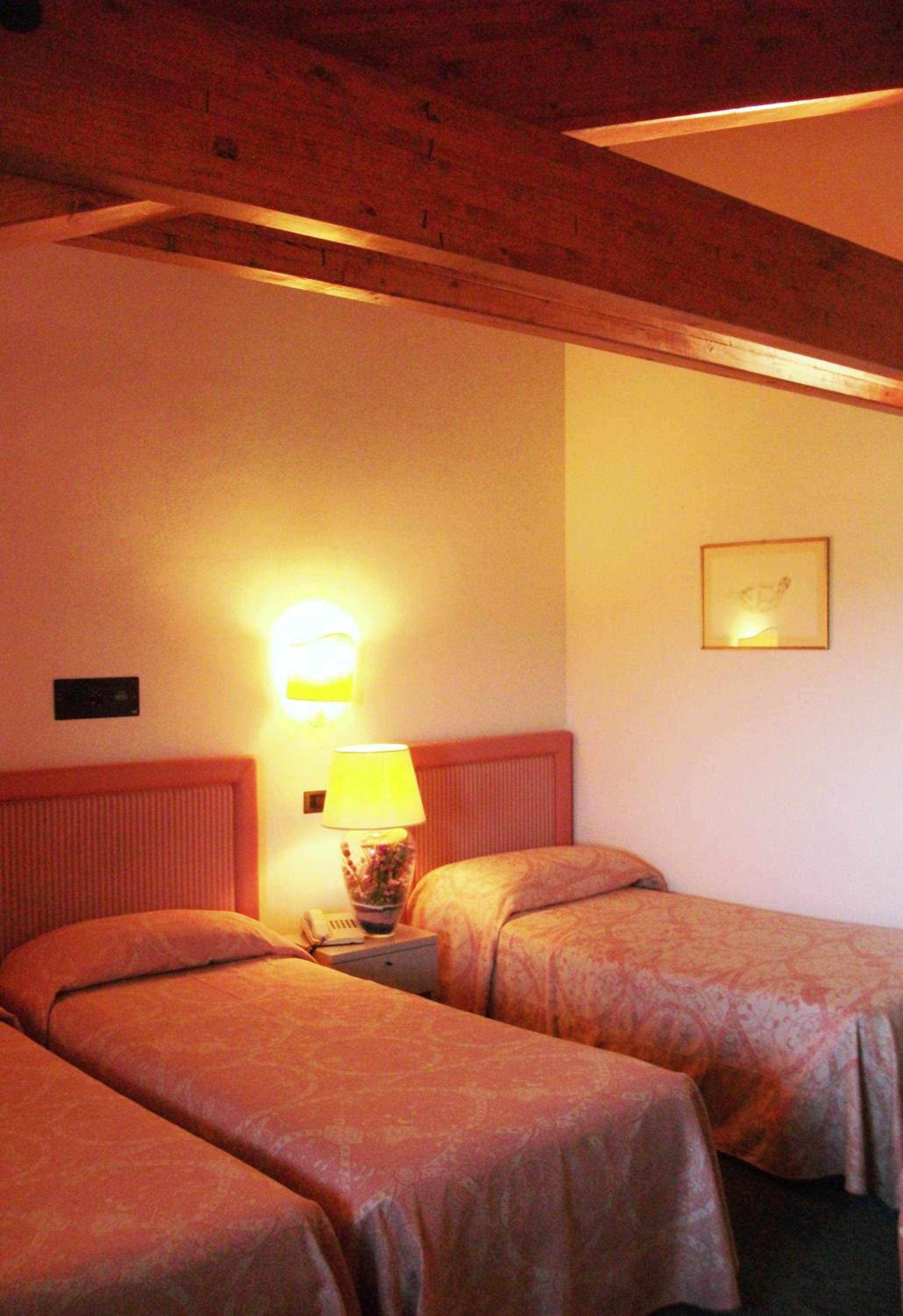 Triple Room - Photo 2