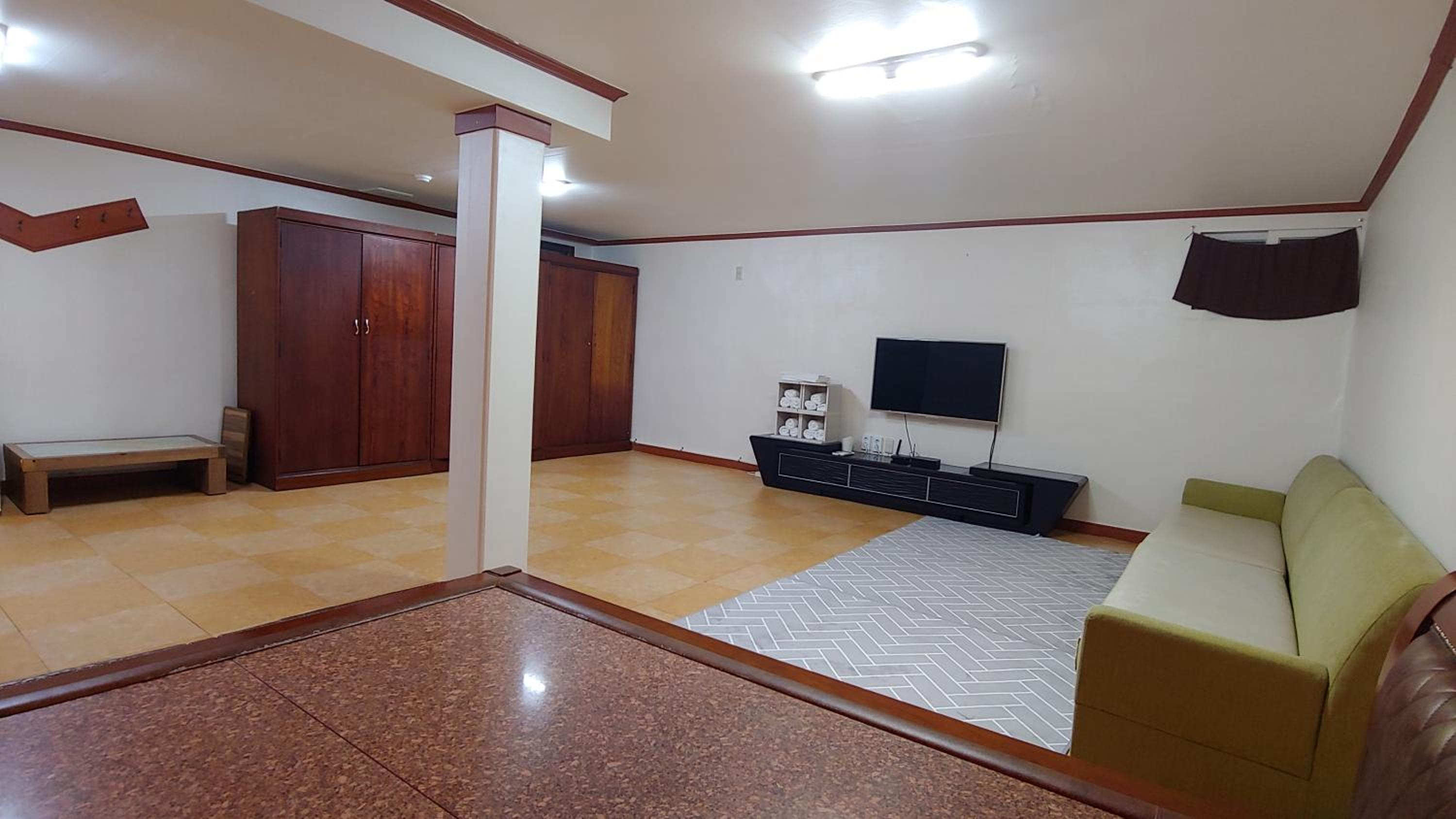 Family Suite - Photo 6