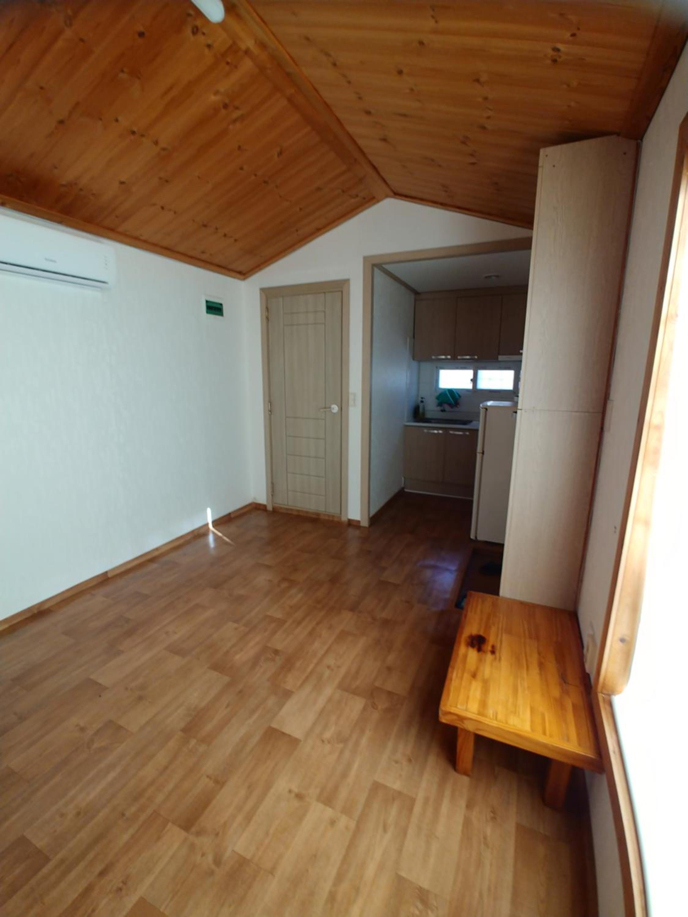 Bungalow - Photo 16
