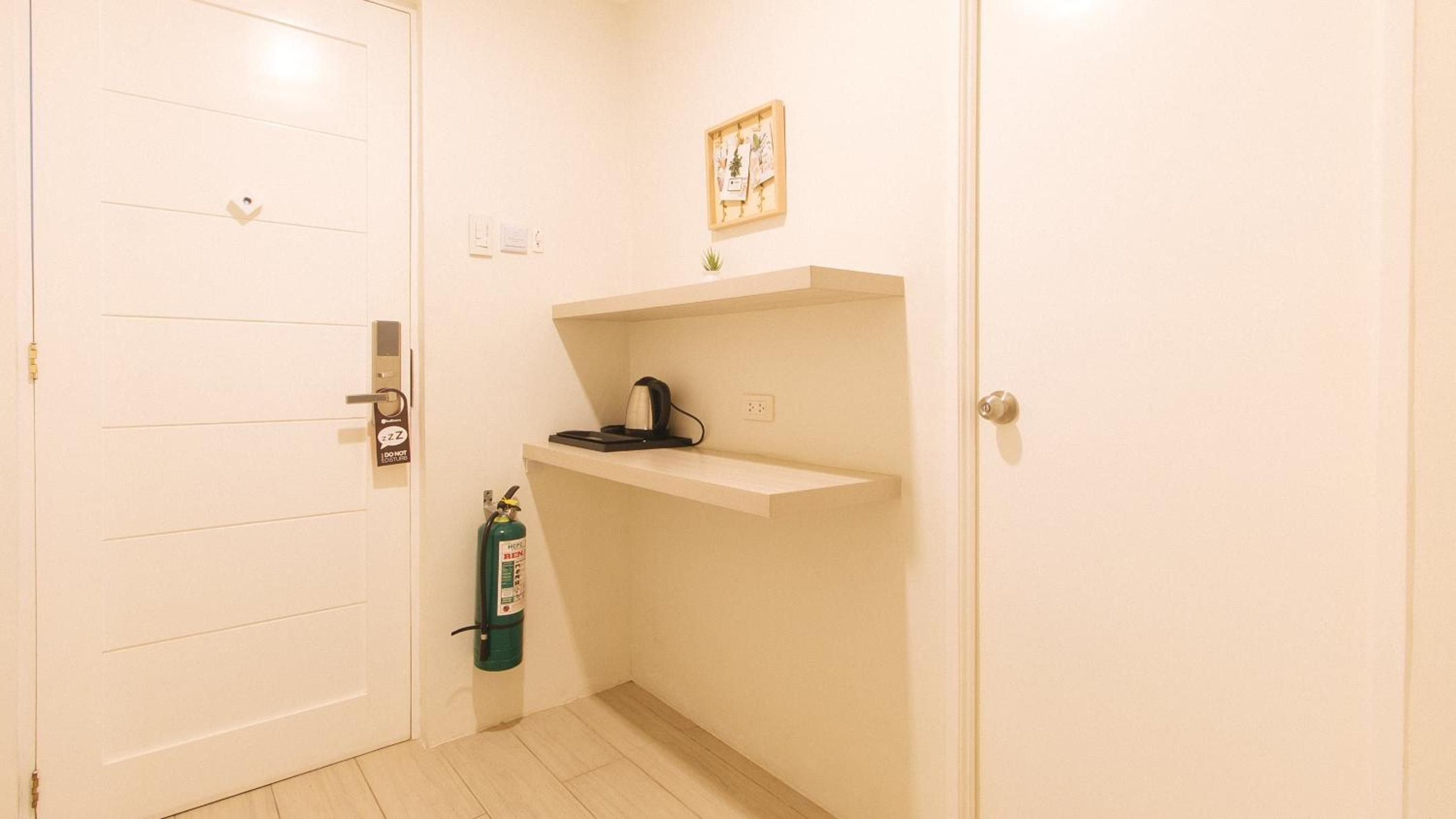 Double Room - Photo 5