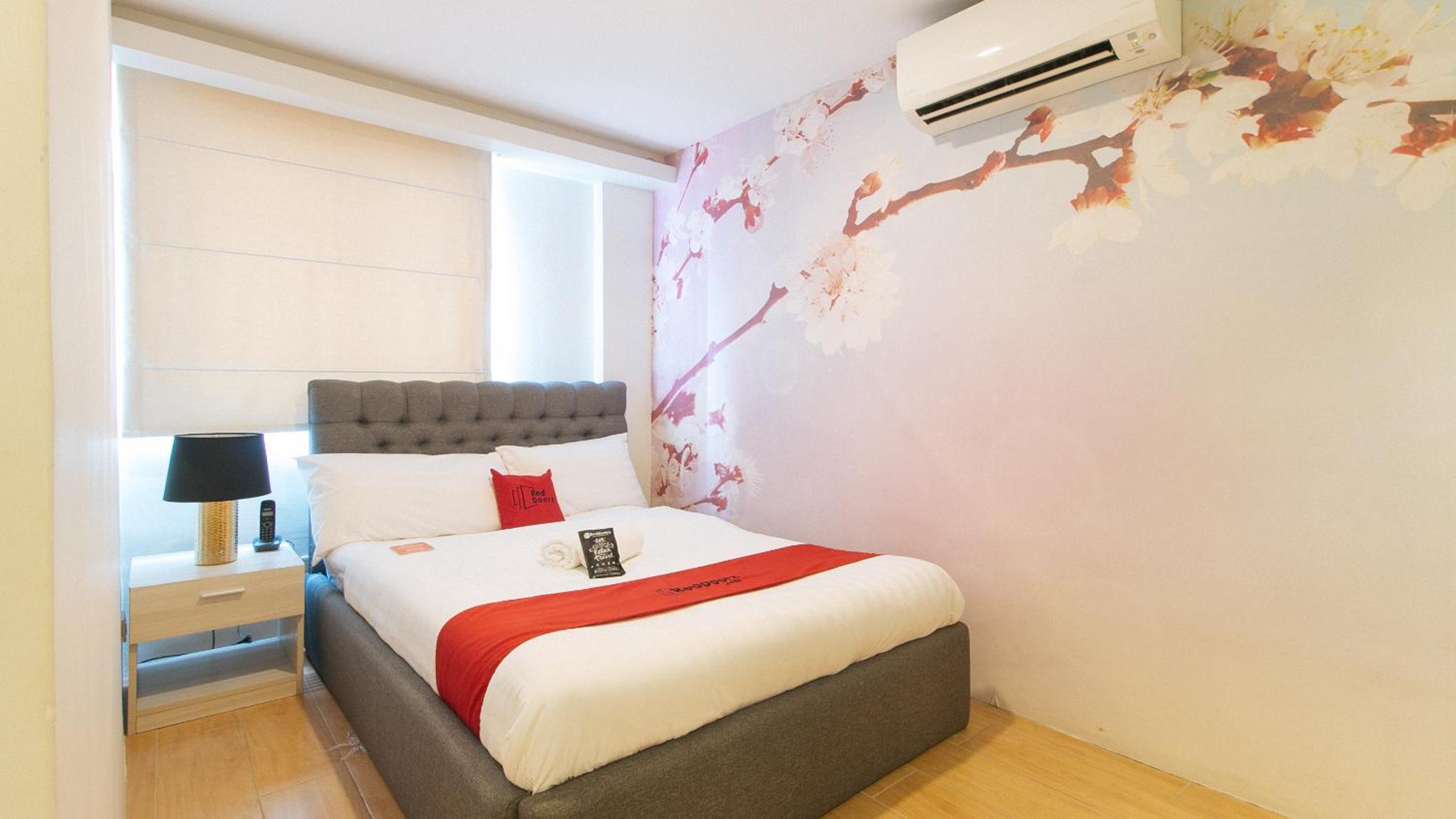Deluxe Room - Photo 2