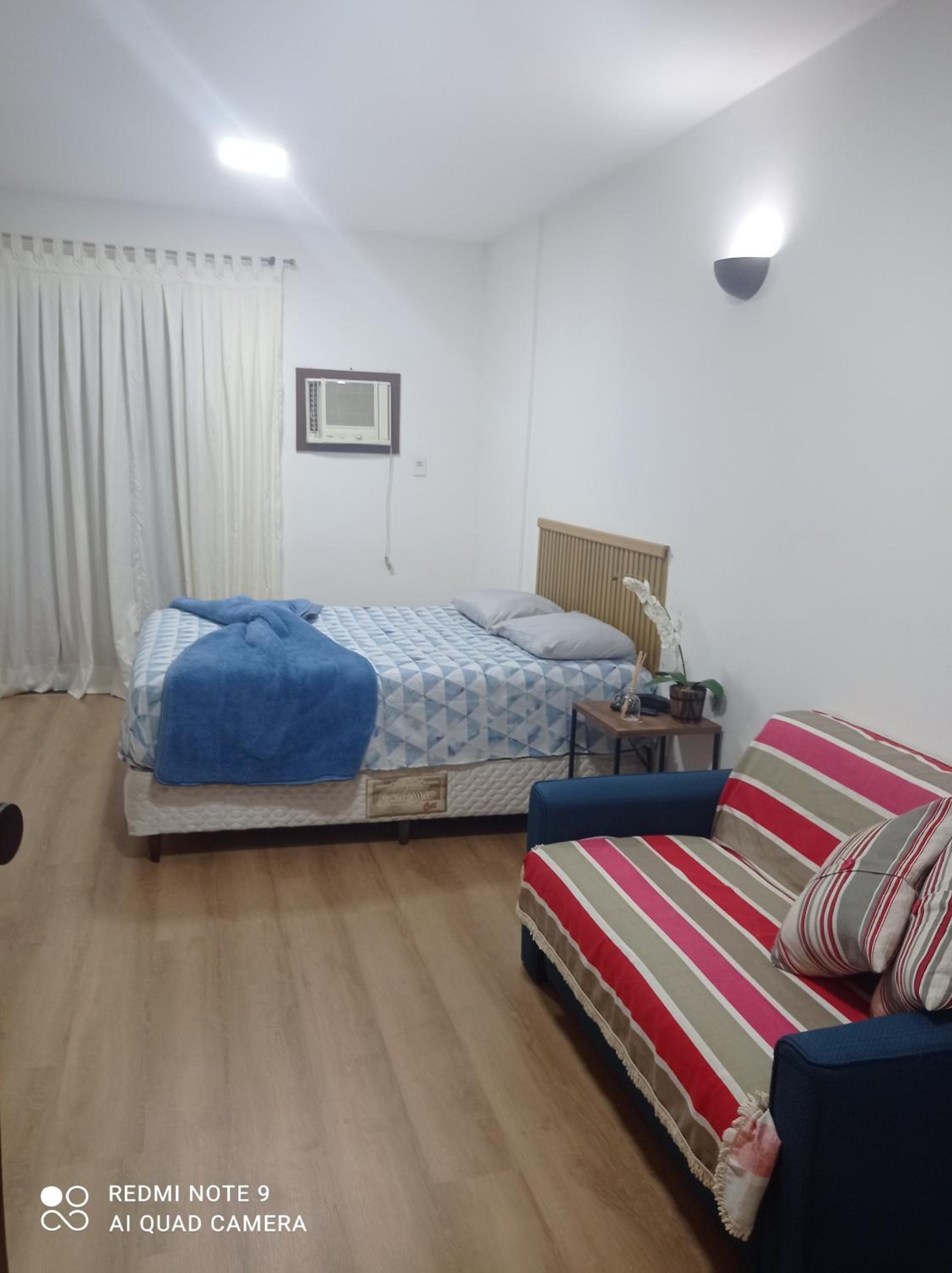 Apartment with Balcony - Photo 12
