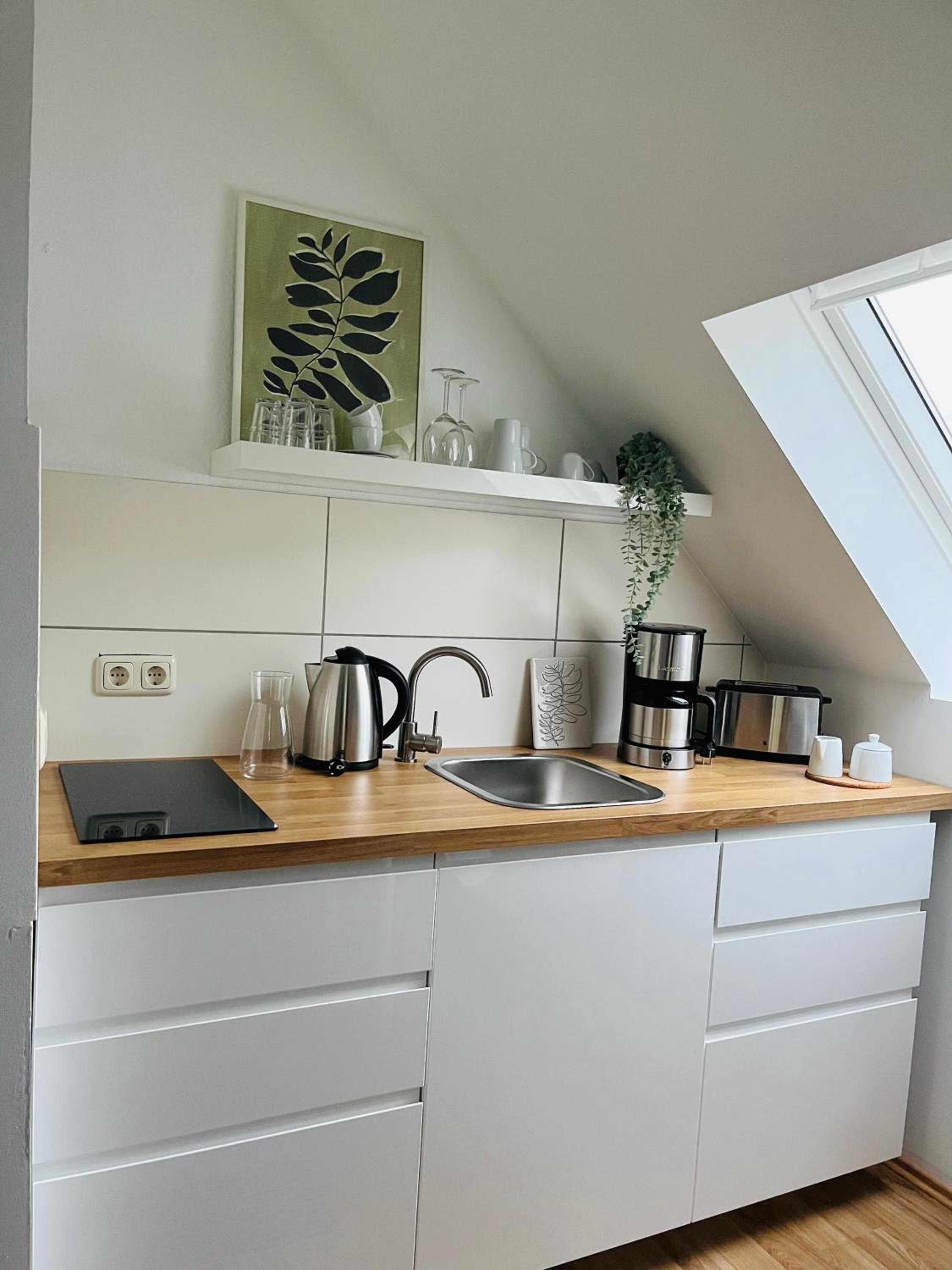 One-Bedroom Apartment - Photo 6