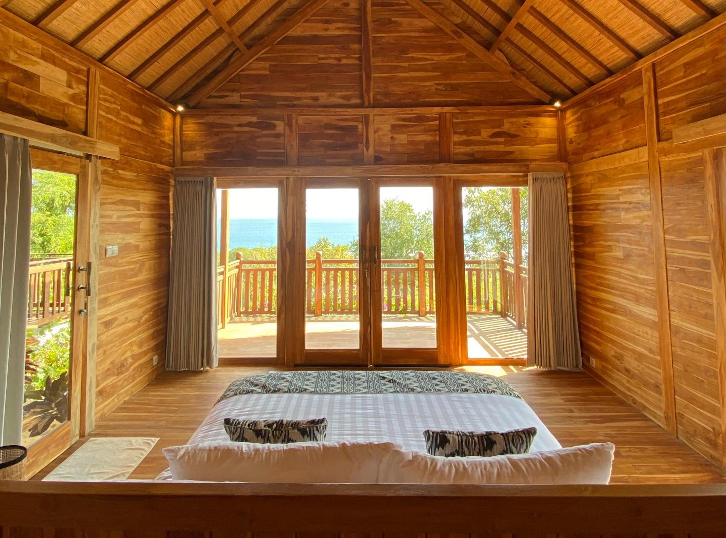 Deluxe Double Room with Sea View - Photo 5