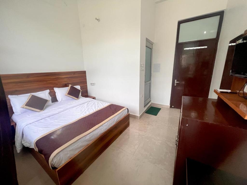 Small Double Room - Photo 2