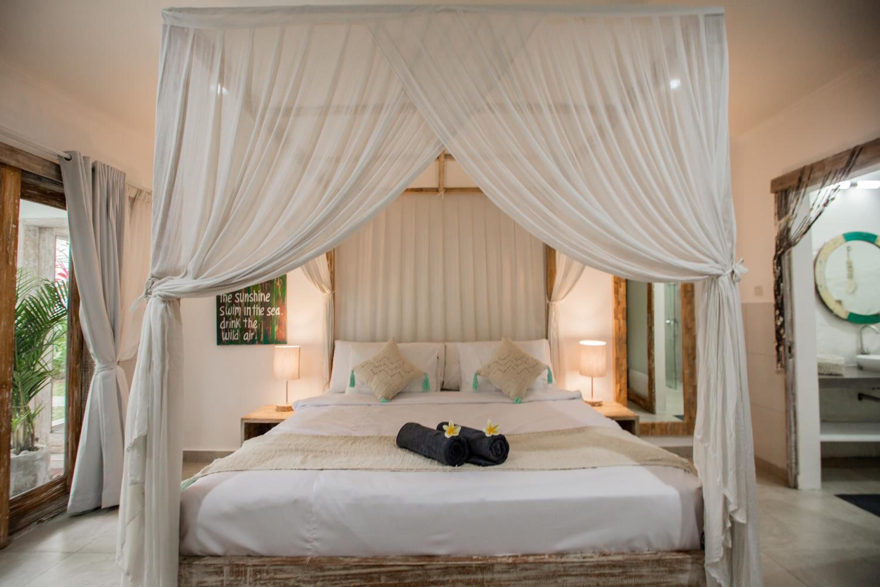 Three-Bedroom Villa - Photo 34