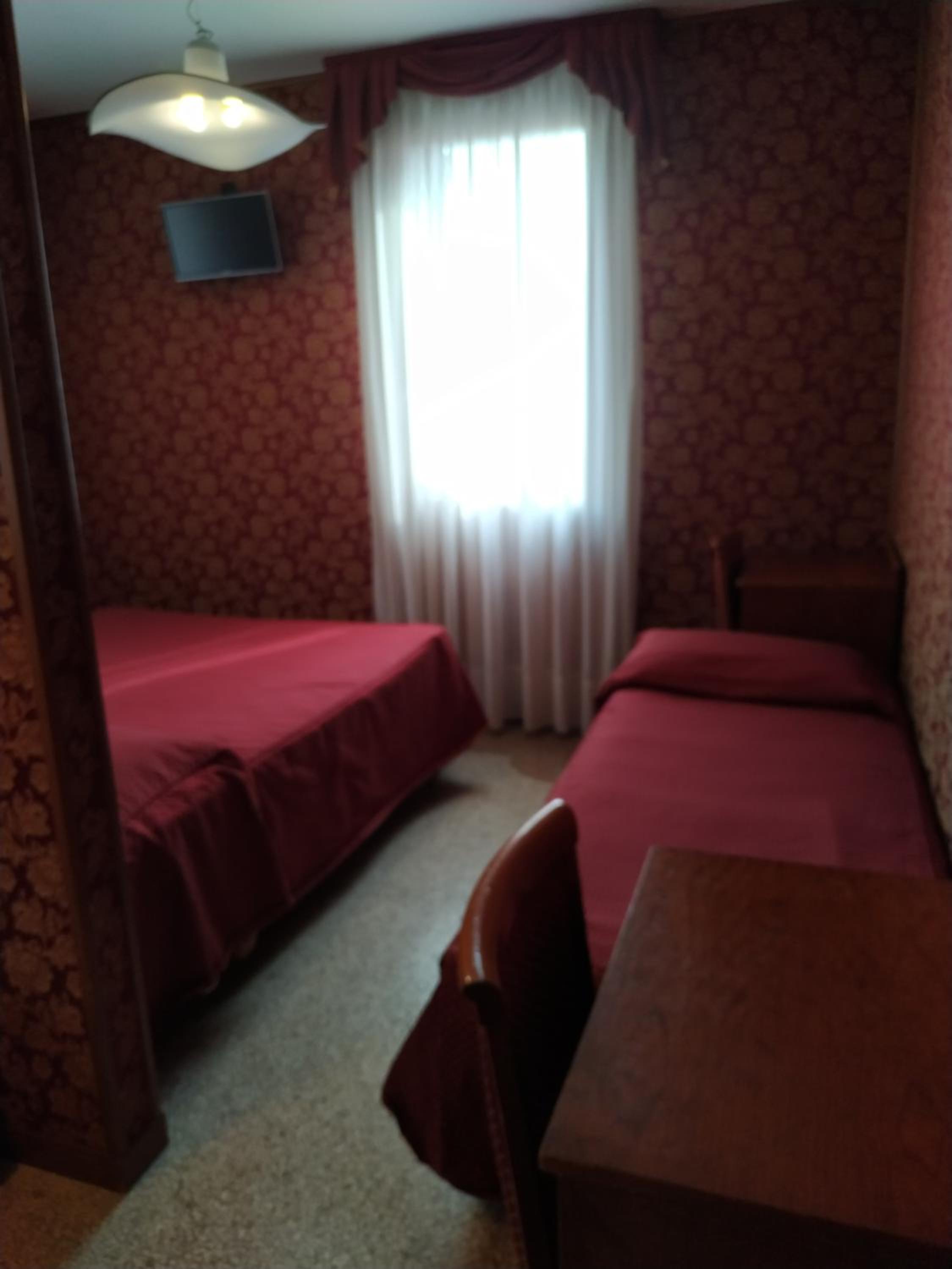 Triple Room photo 3