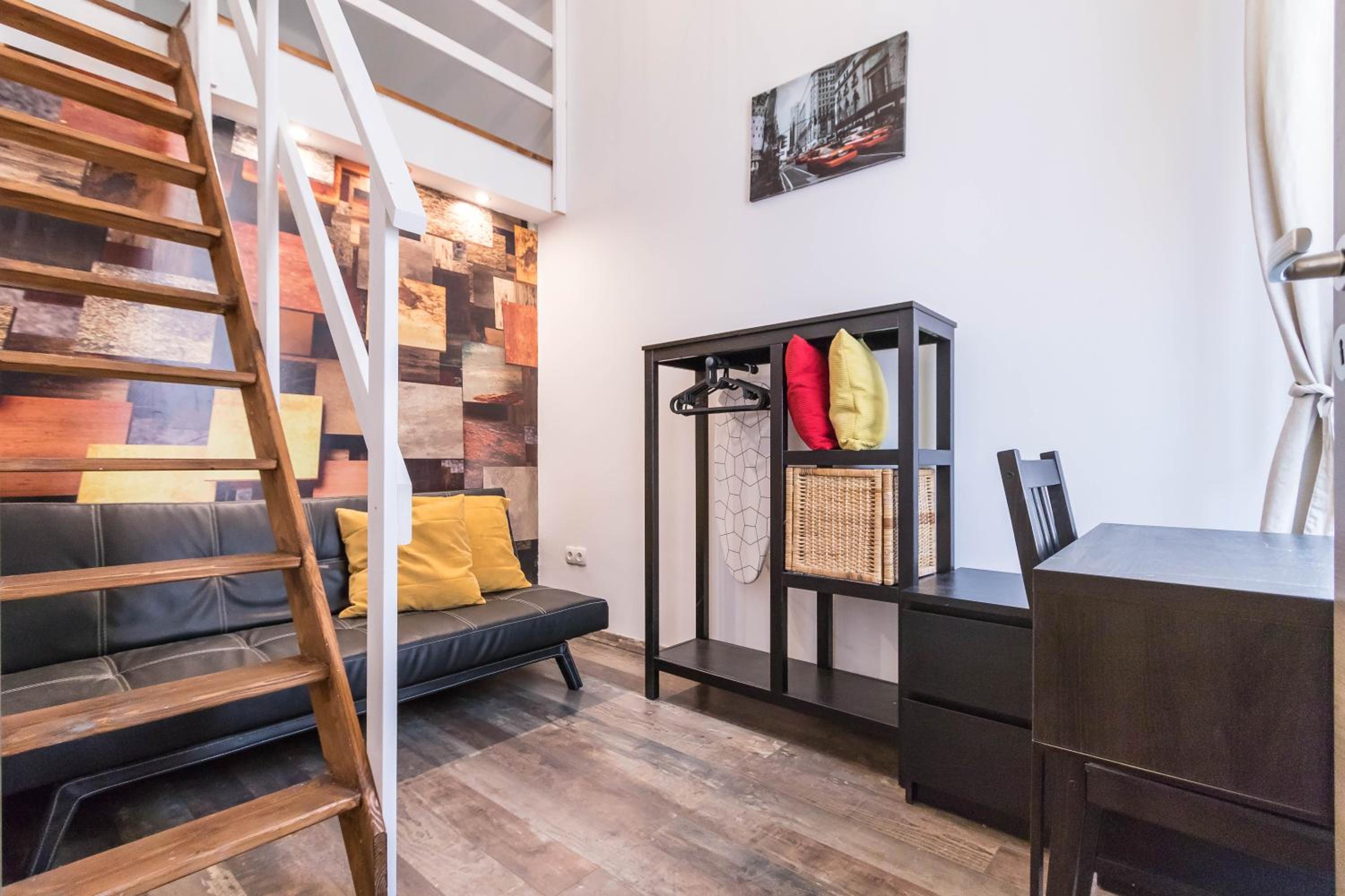 Two-Bedroom Apartment - Photo 16