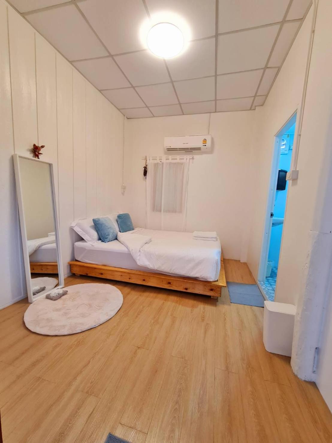 Deluxe Double Room - Photo 1