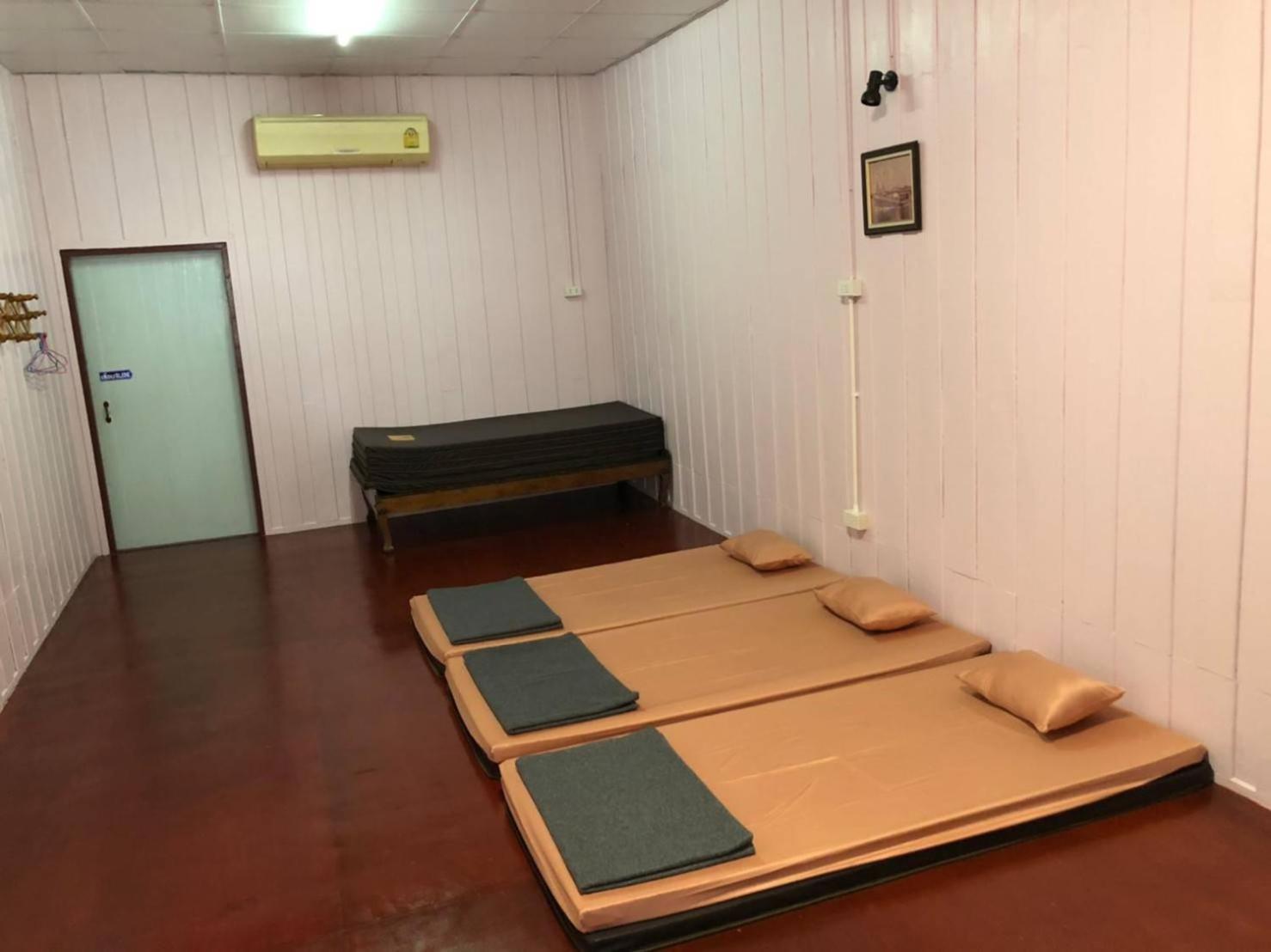 Triple Room with Shared Bathroom