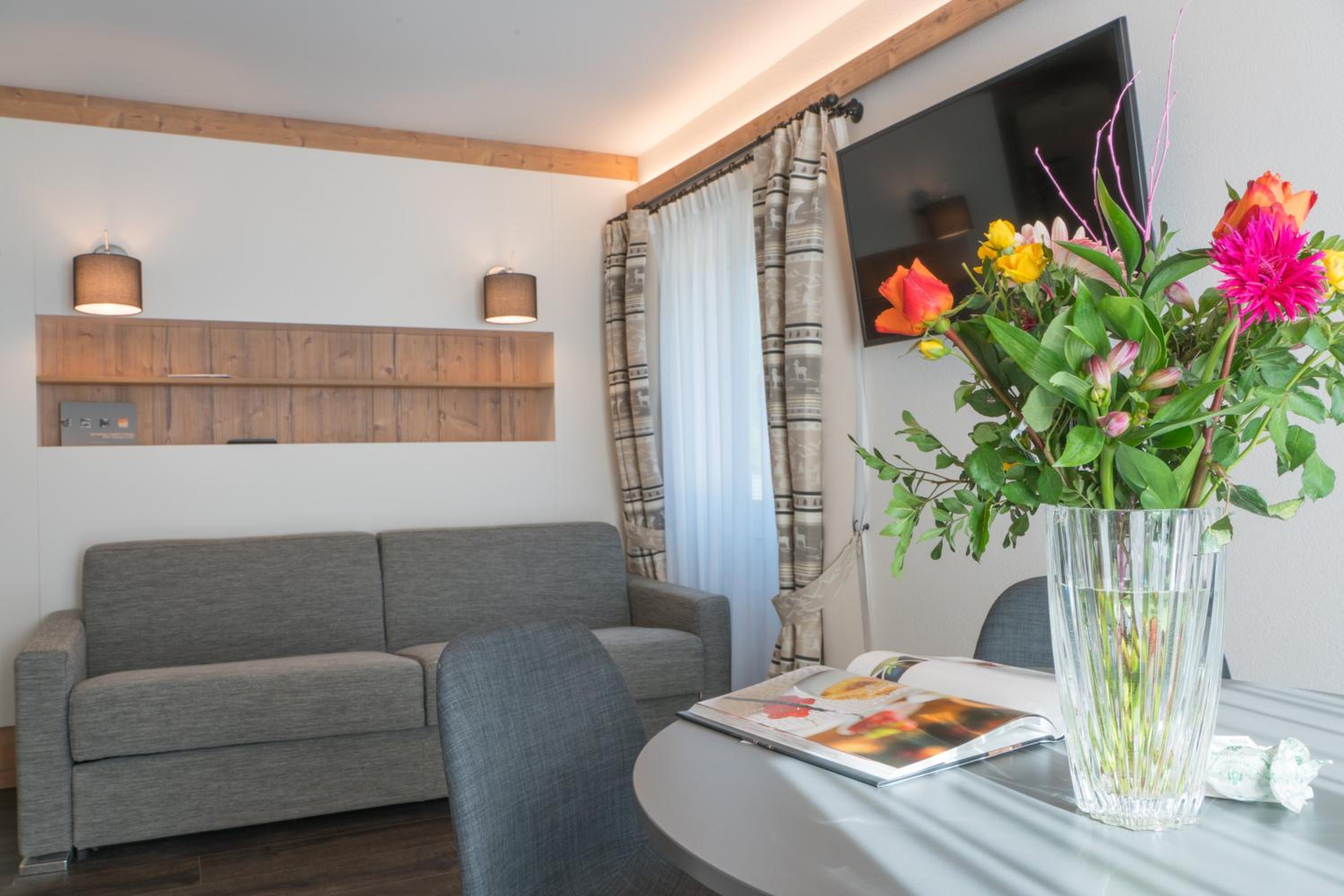 Apartment with Lake View photo 1