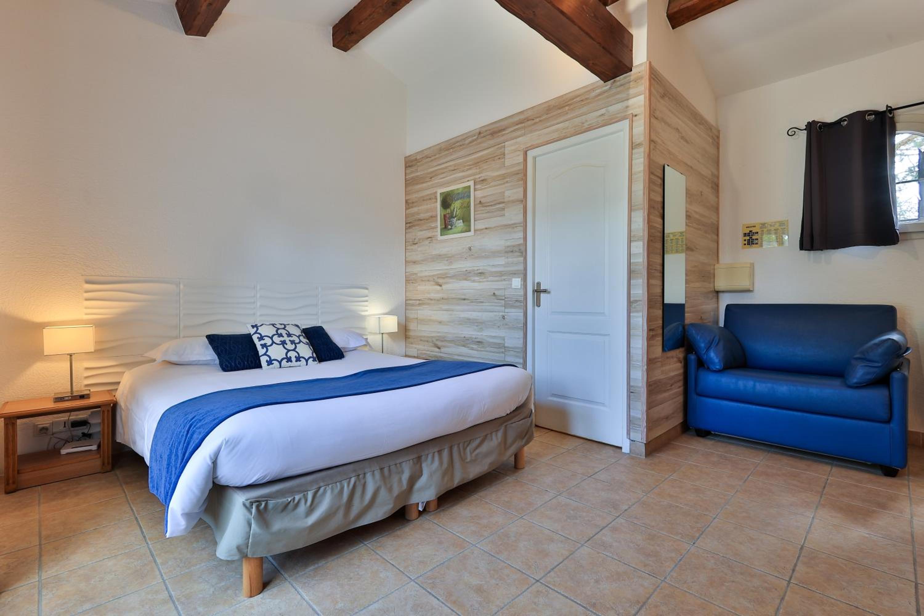 Chambre Triple Confort Chambre Triple Confort