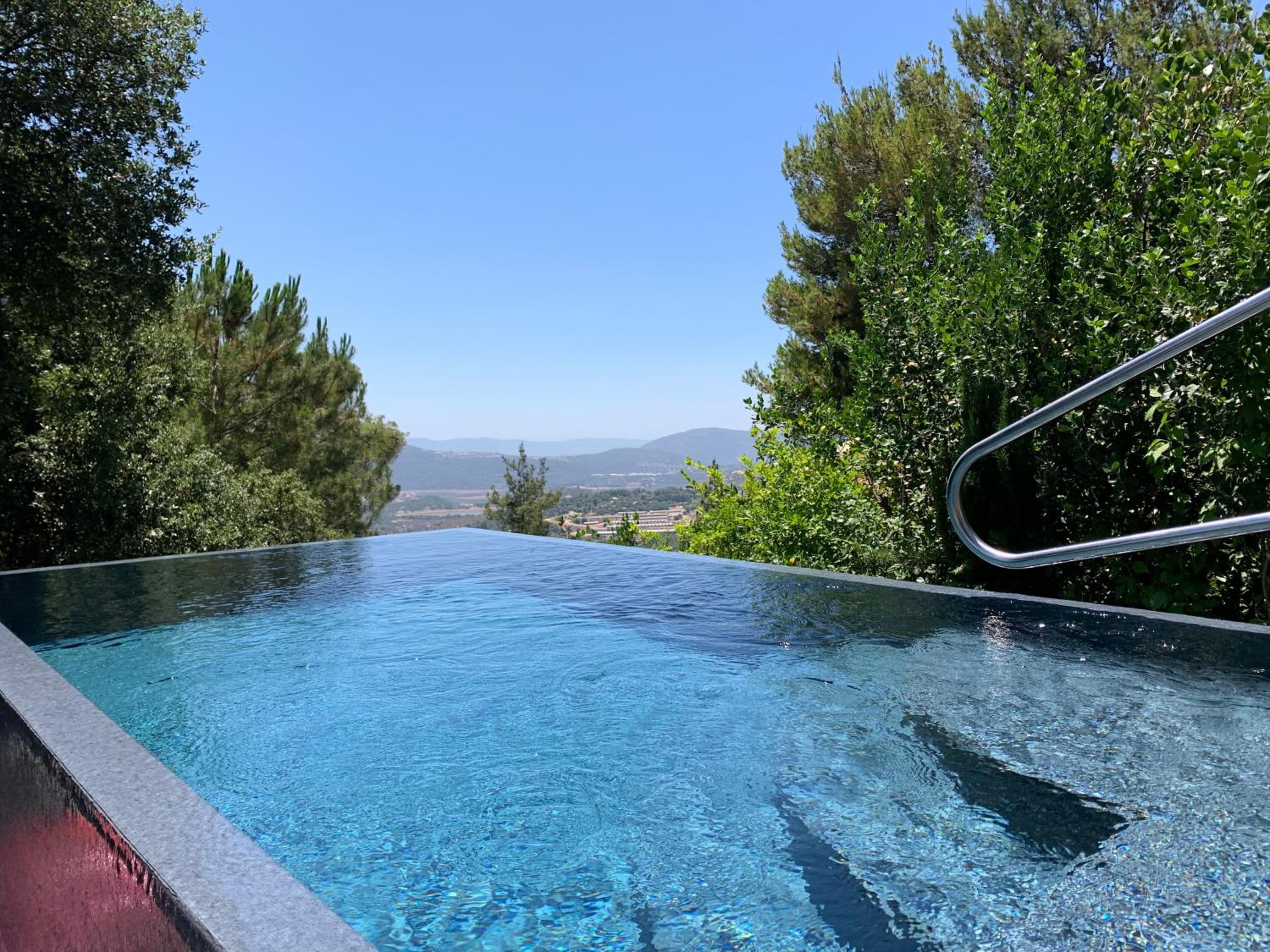 Suite with Garden View photo 3