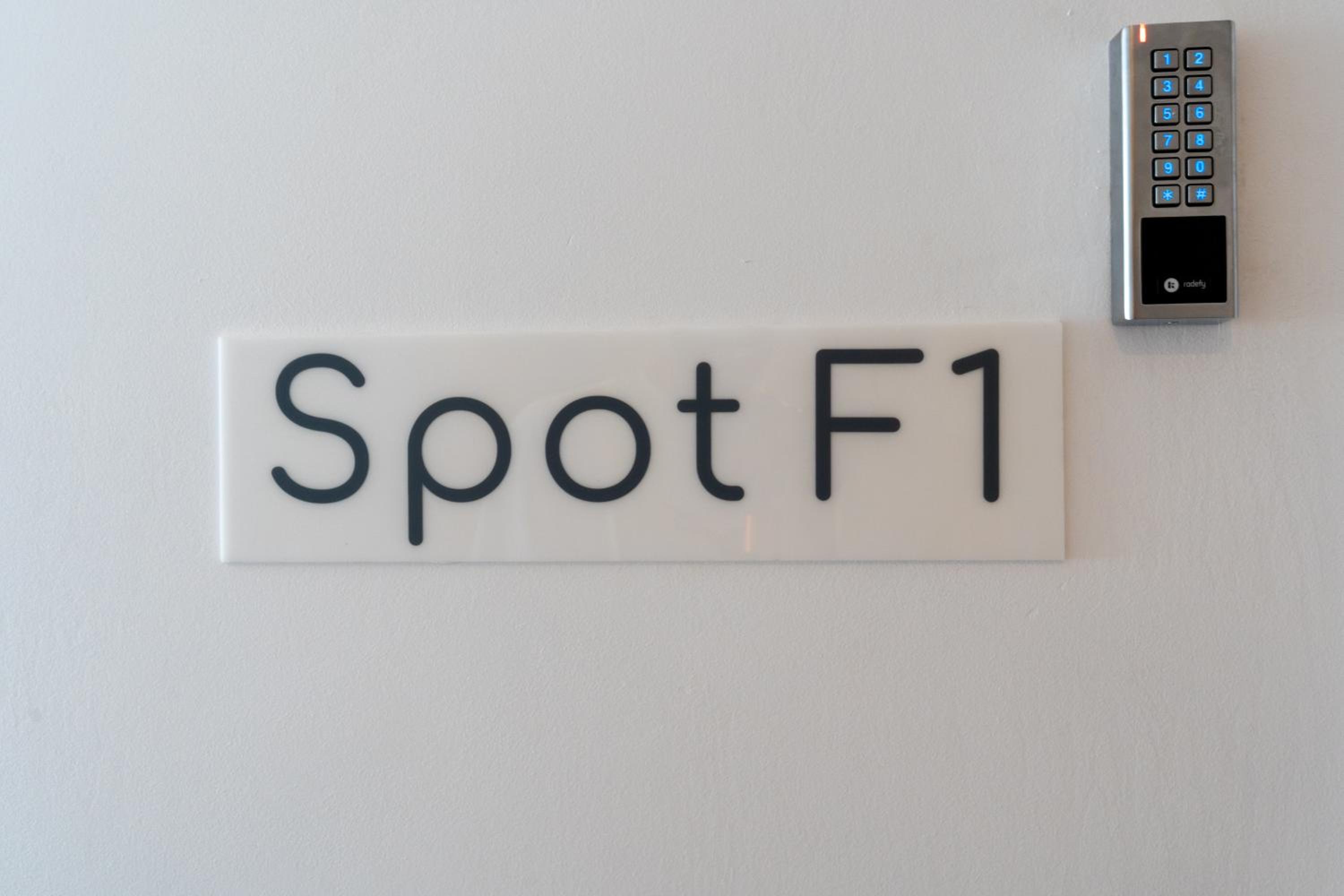 Upper Floor Village Studio (1st Floor) photo 2