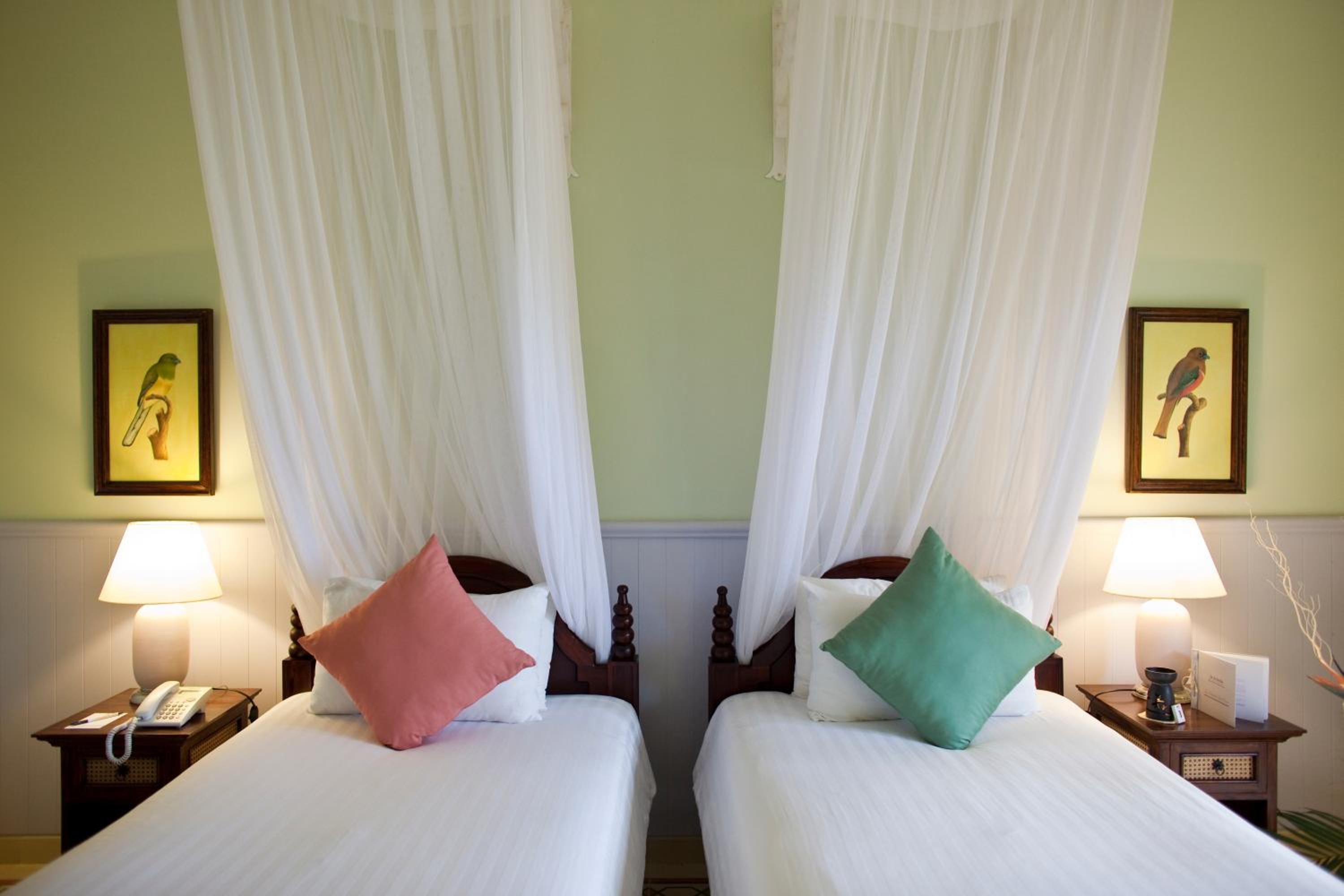 Double Room with Garden View - Photo 2