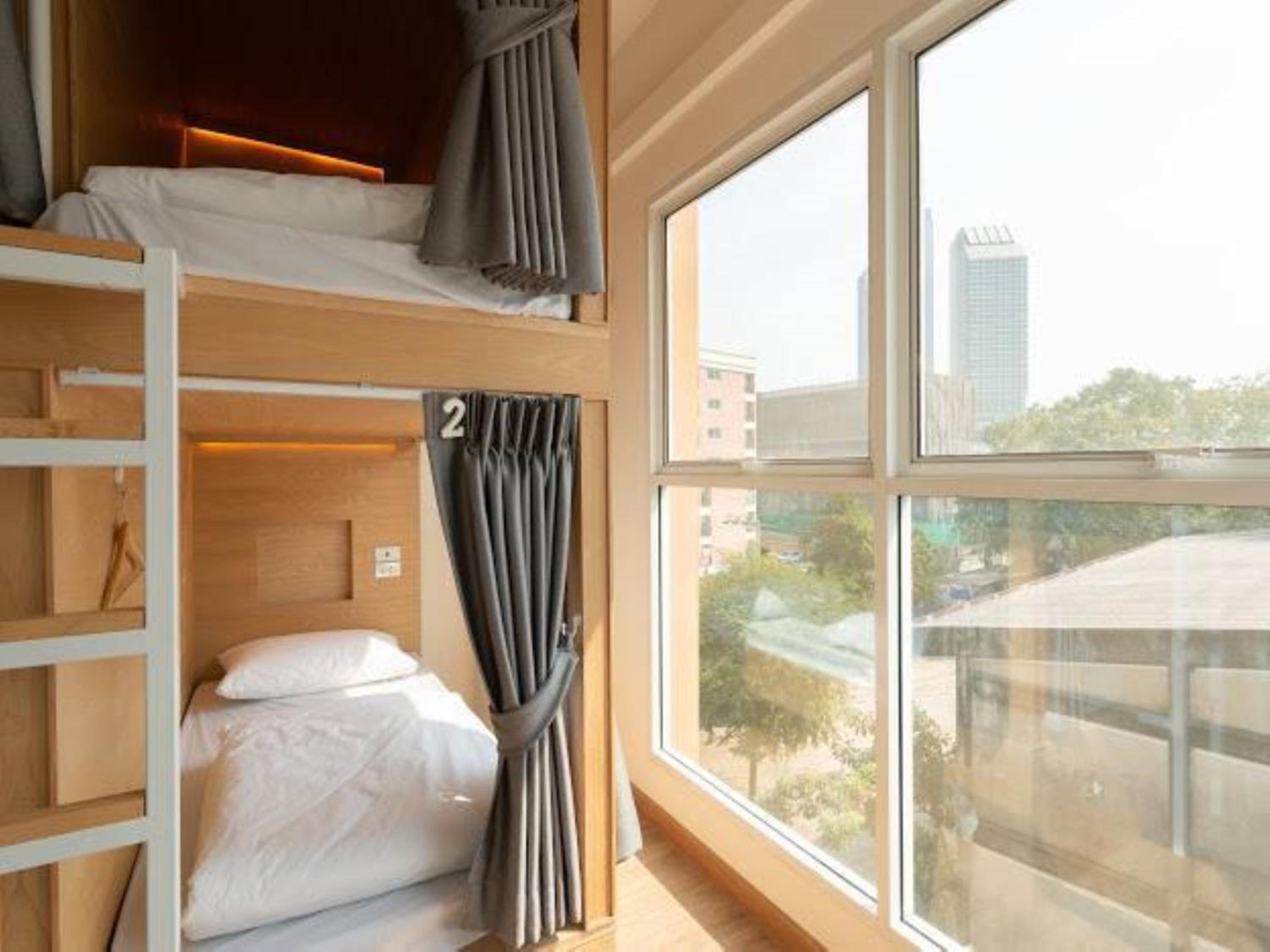 Single Bed in Mixed Dormitory Room photo 2