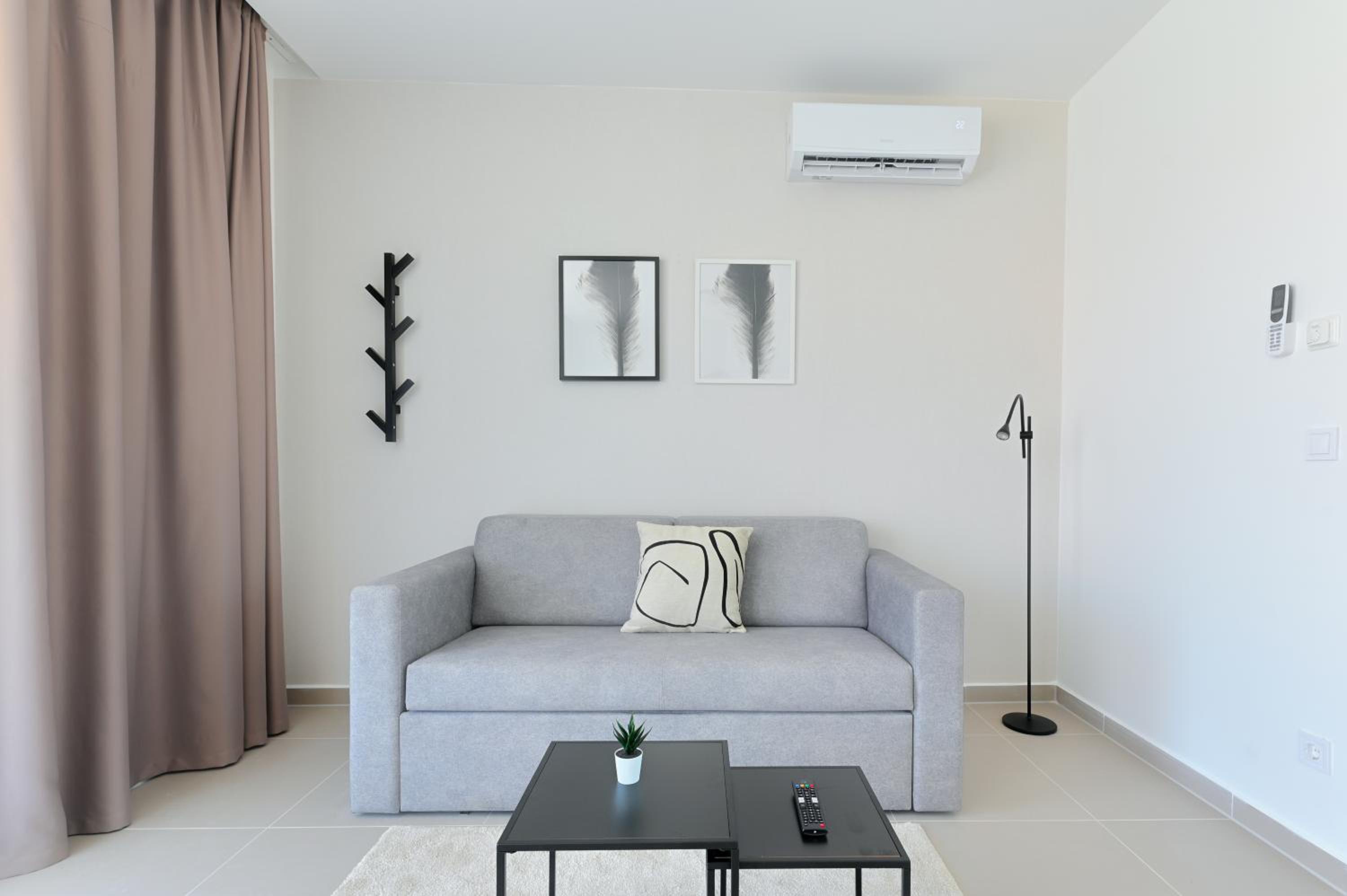 Apartment - Photo 11