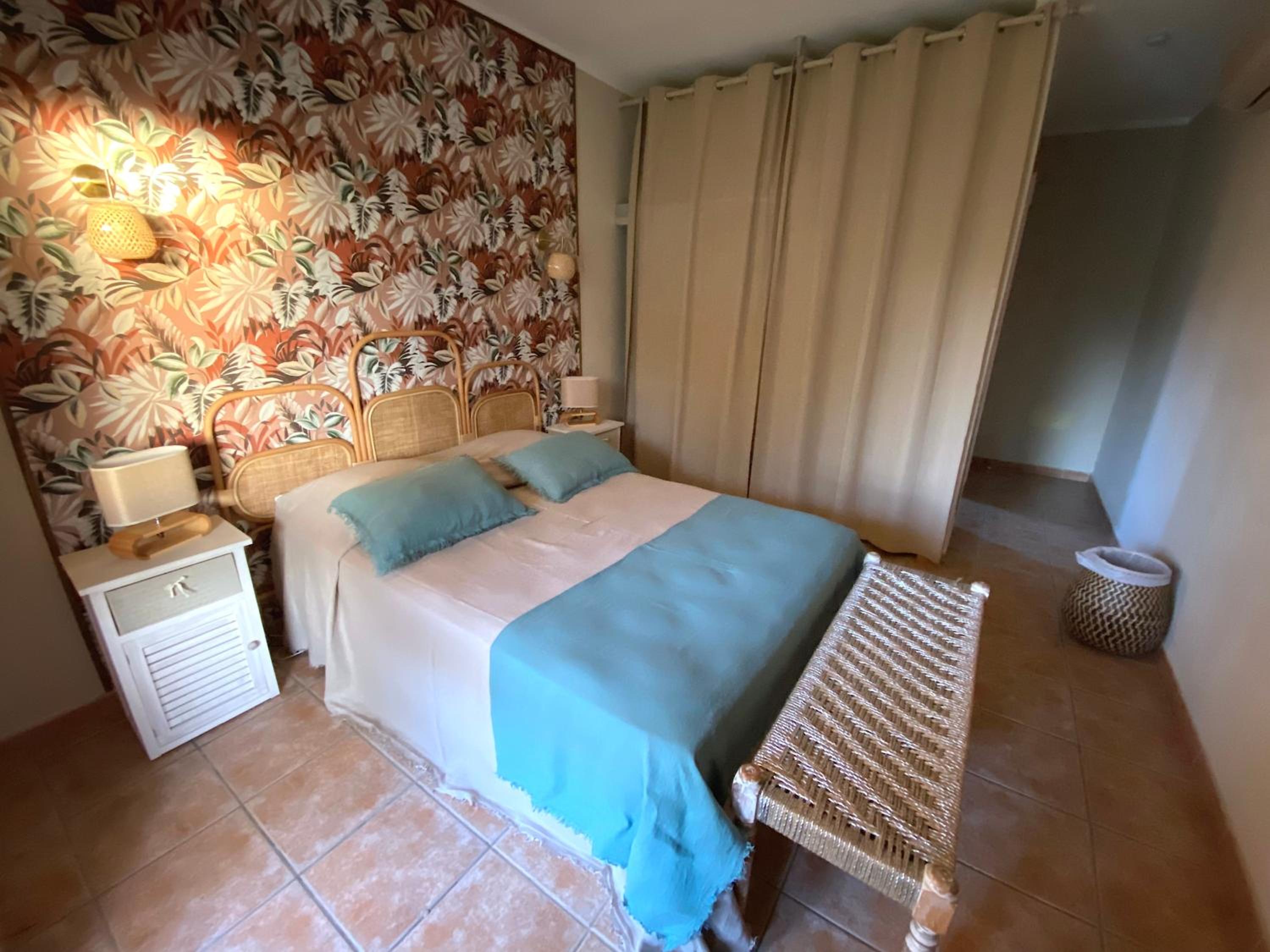 Double or Twin Room photo 3