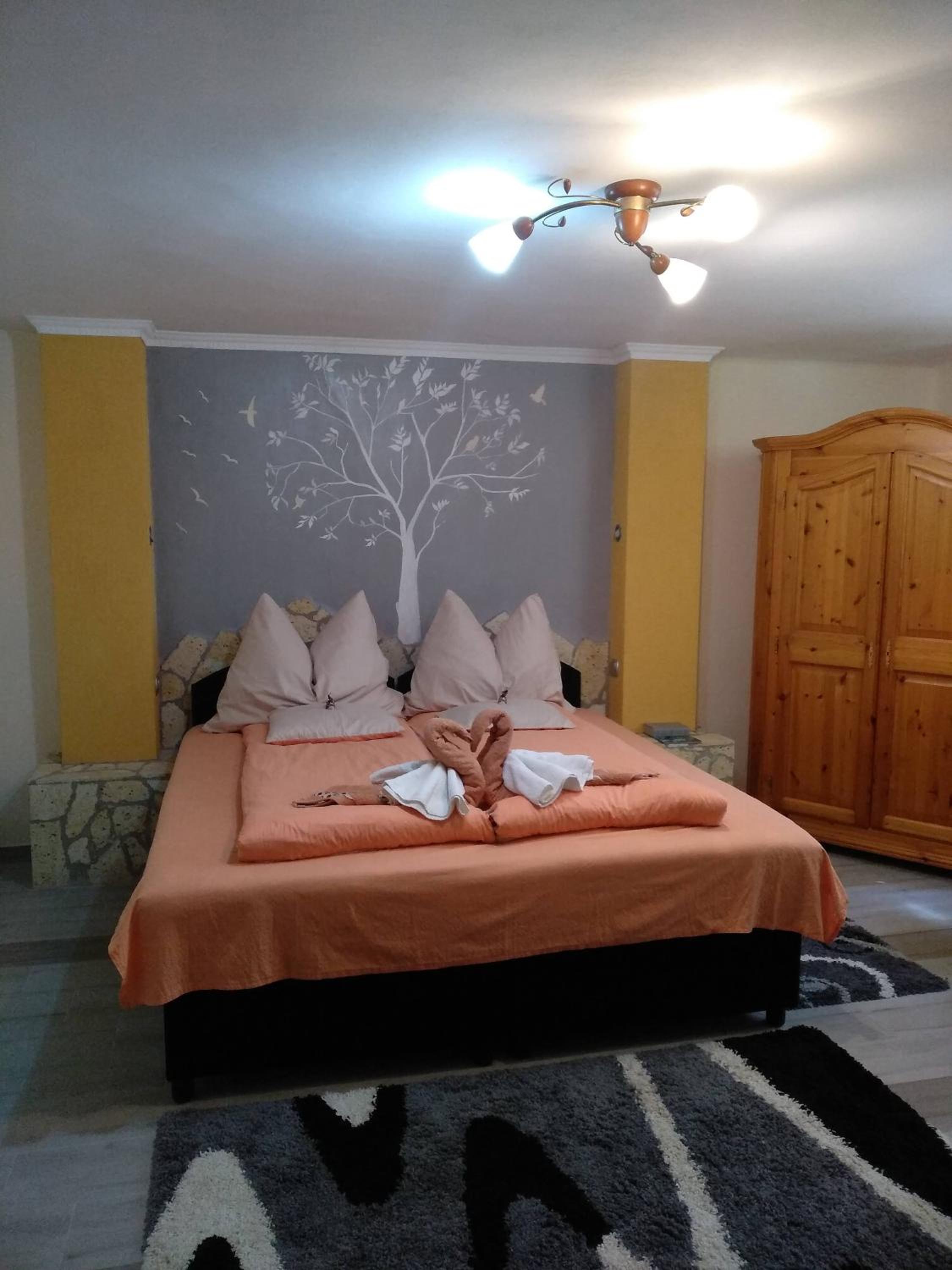 Double or Twin Room with Private External Bathroom photo 3
