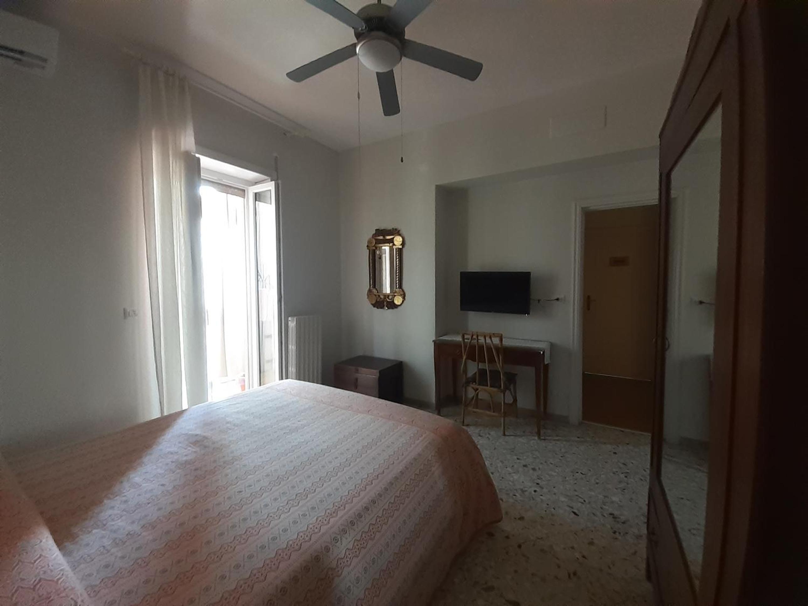 Deluxe Double Room - Photo 7