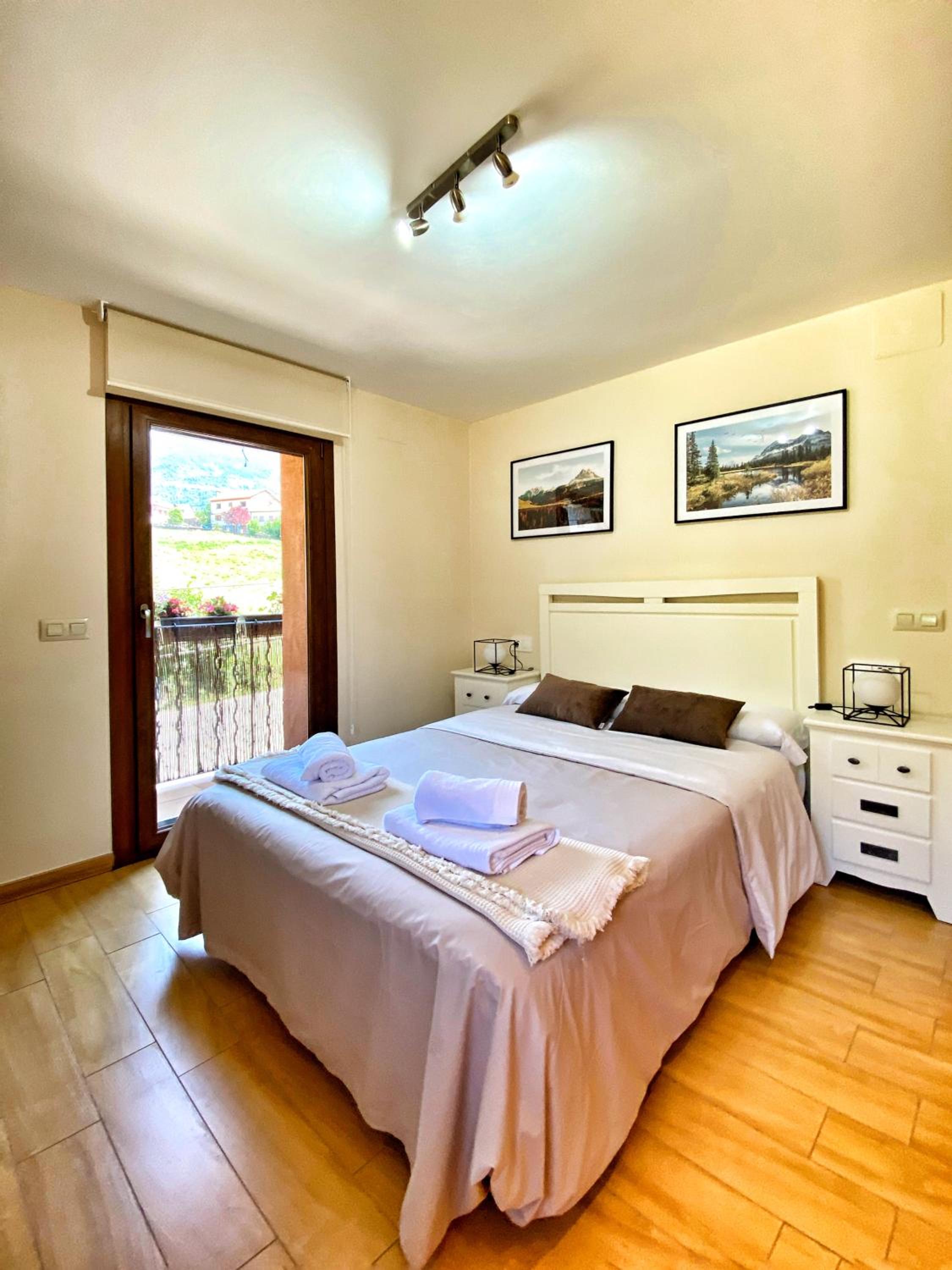 Habitación doble con baño compartido
