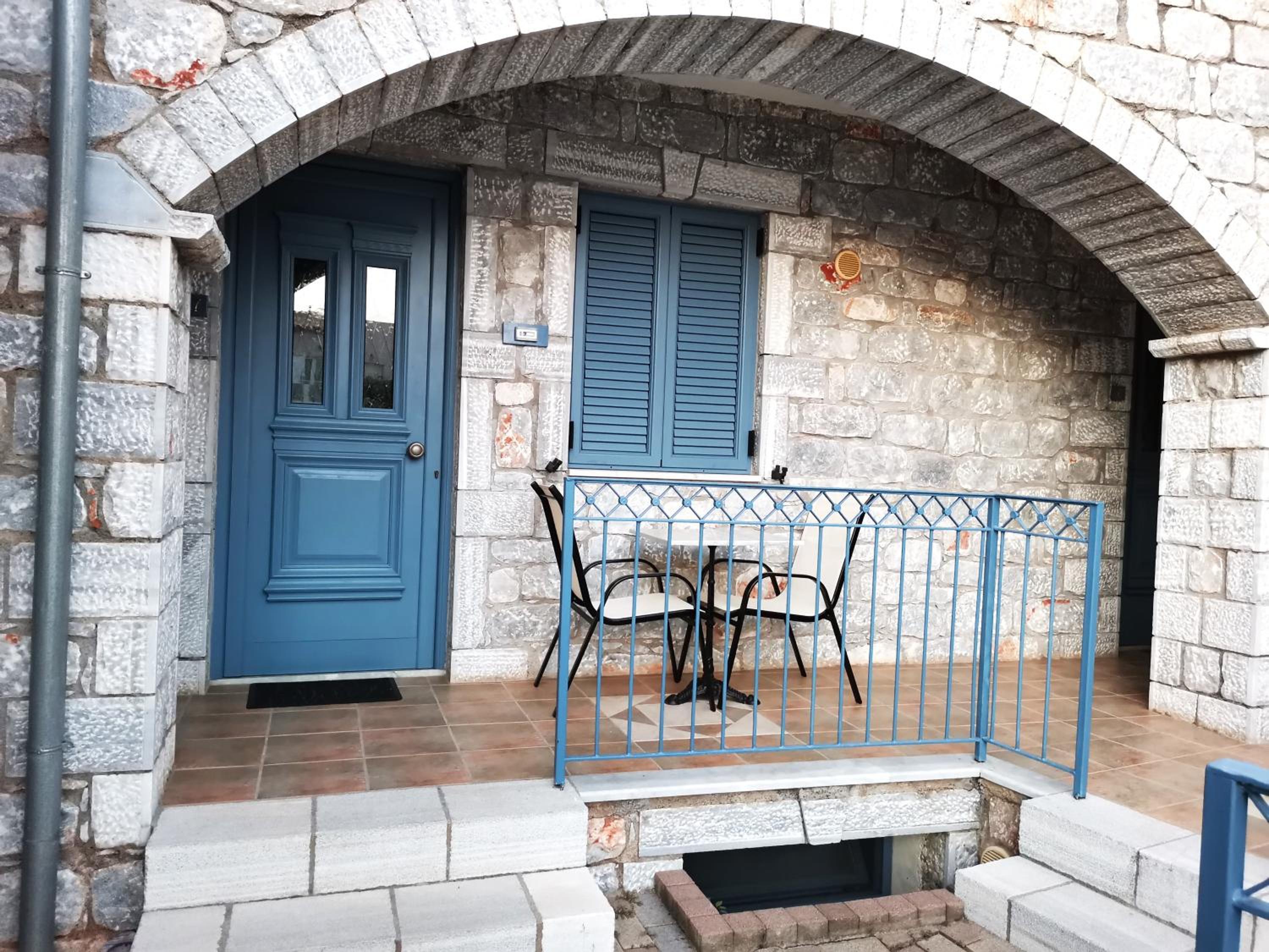 Maisonette photo 2