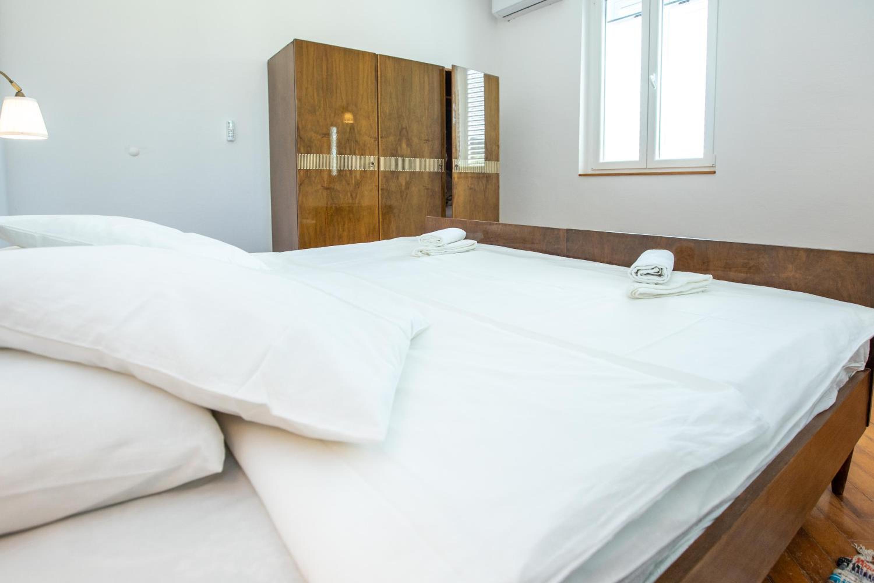 Four-Bedroom House photo 1