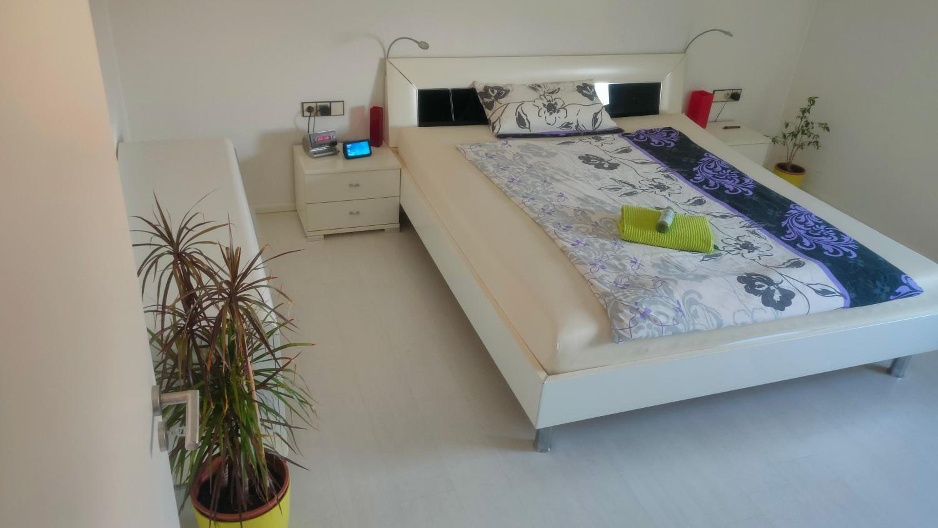 Apartment photo 1